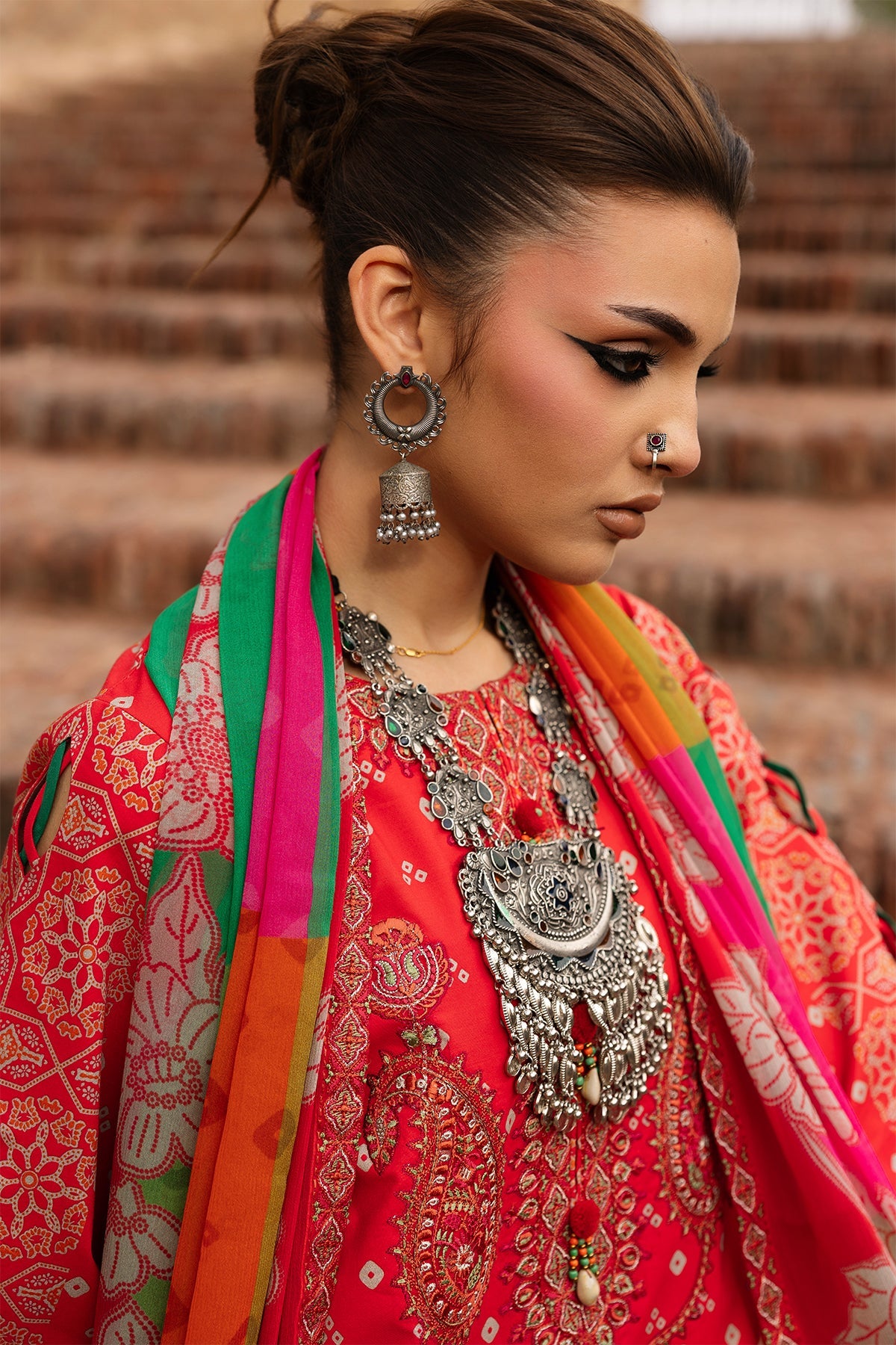 Chunri Lawn – CHN6-06