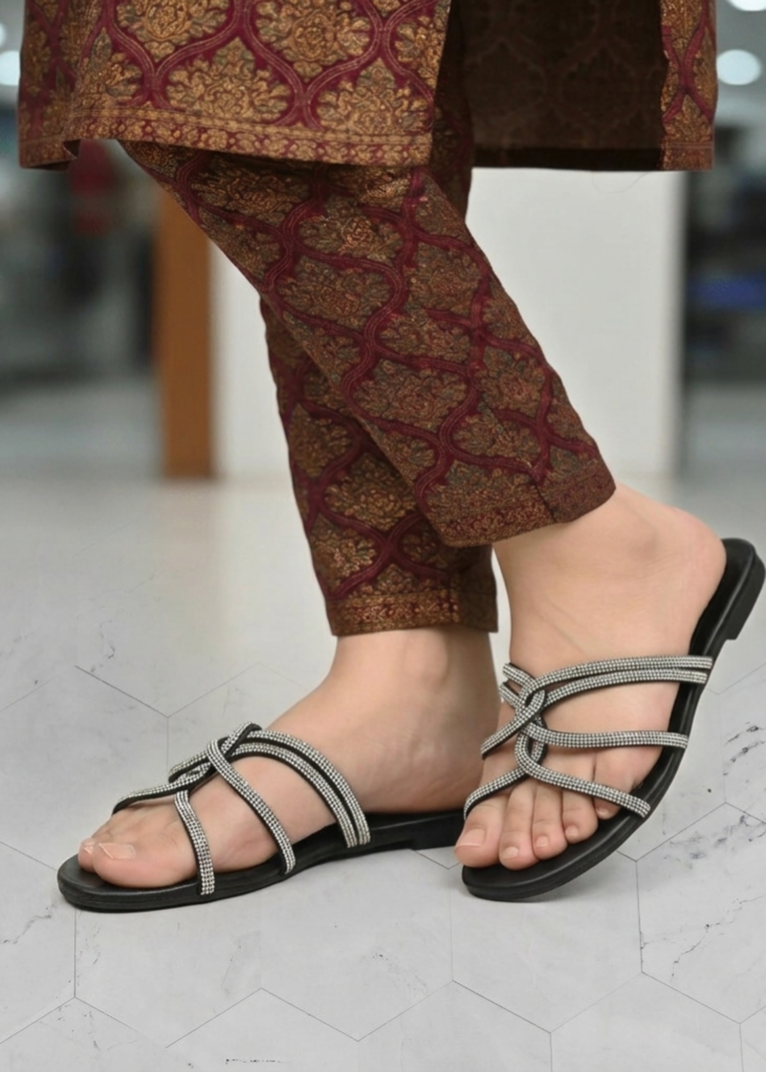 Flats in Black by - High Quality Women Flats TDW5127