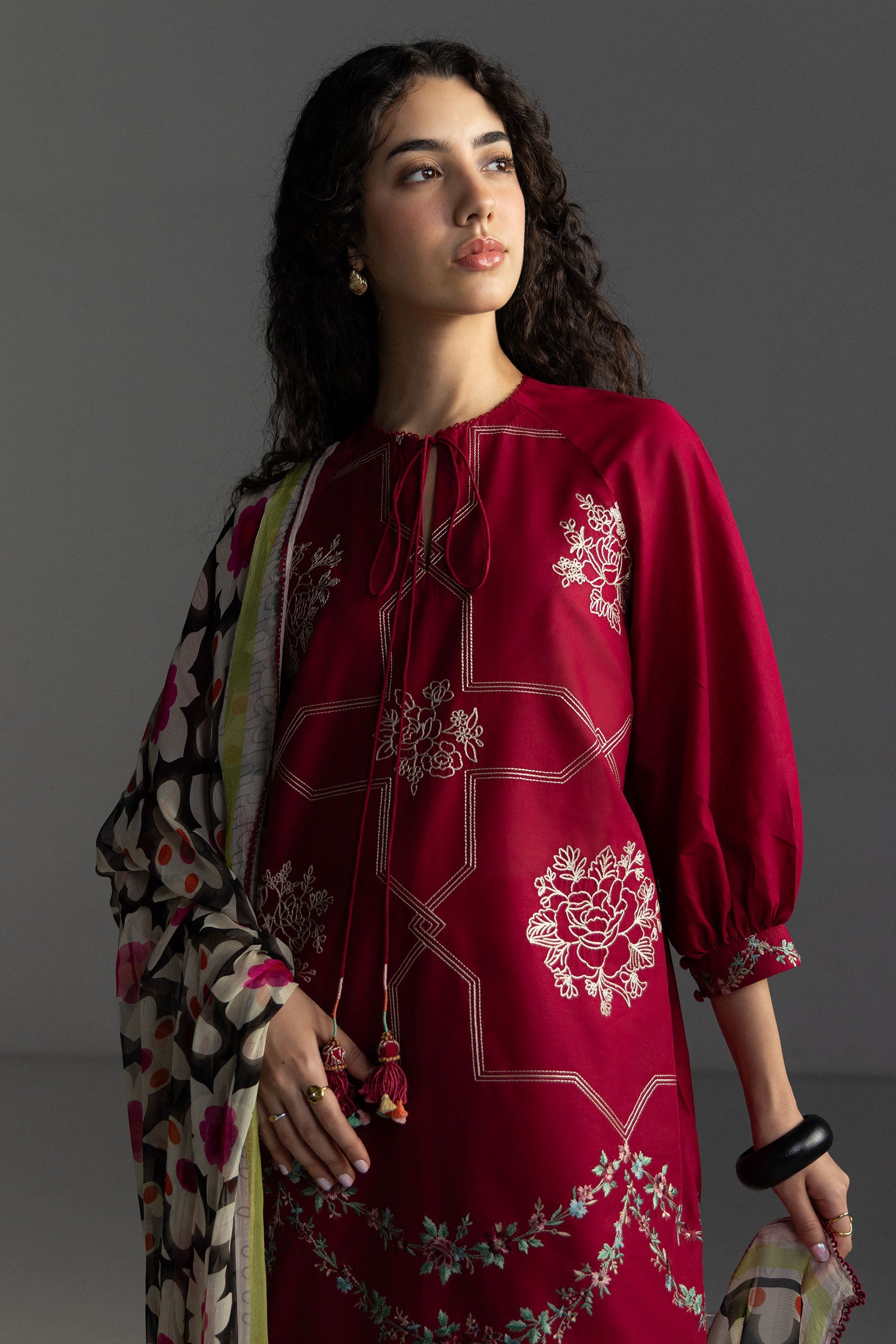 Coco Lawn Edit – Rivae-1B