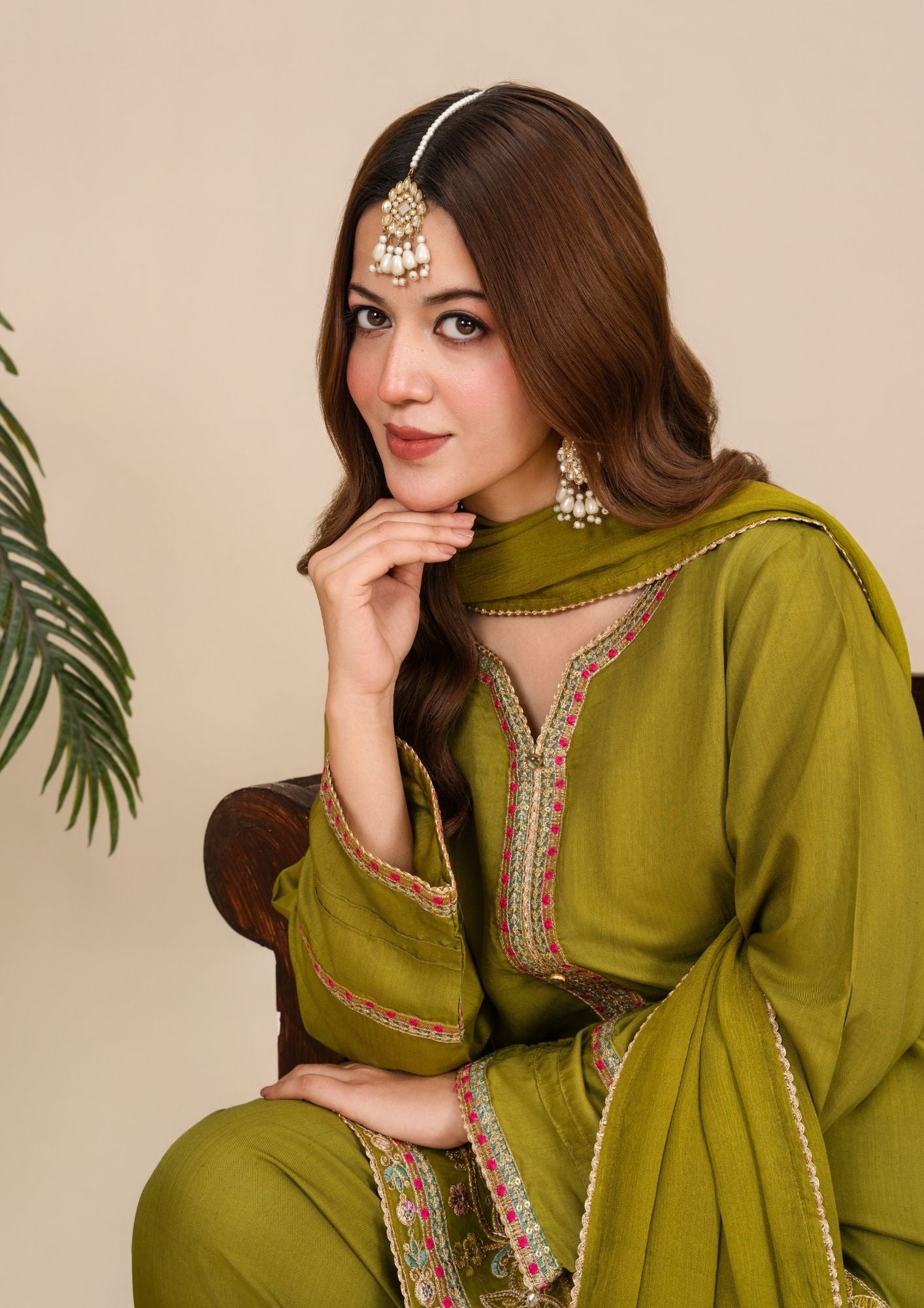 viscose thai silk Kurta Set in Avocado green