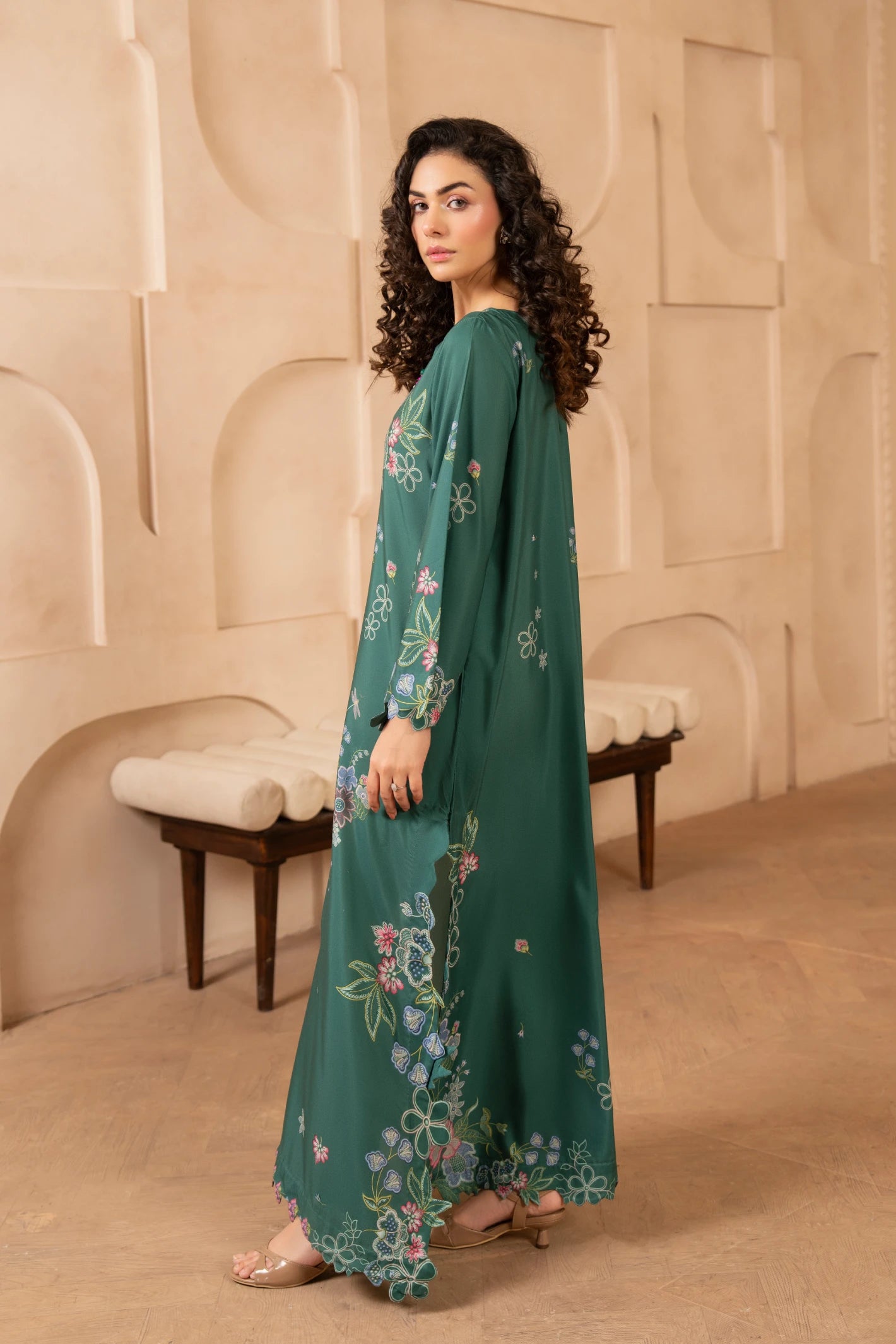 zari lawn Trousers in Bottle green