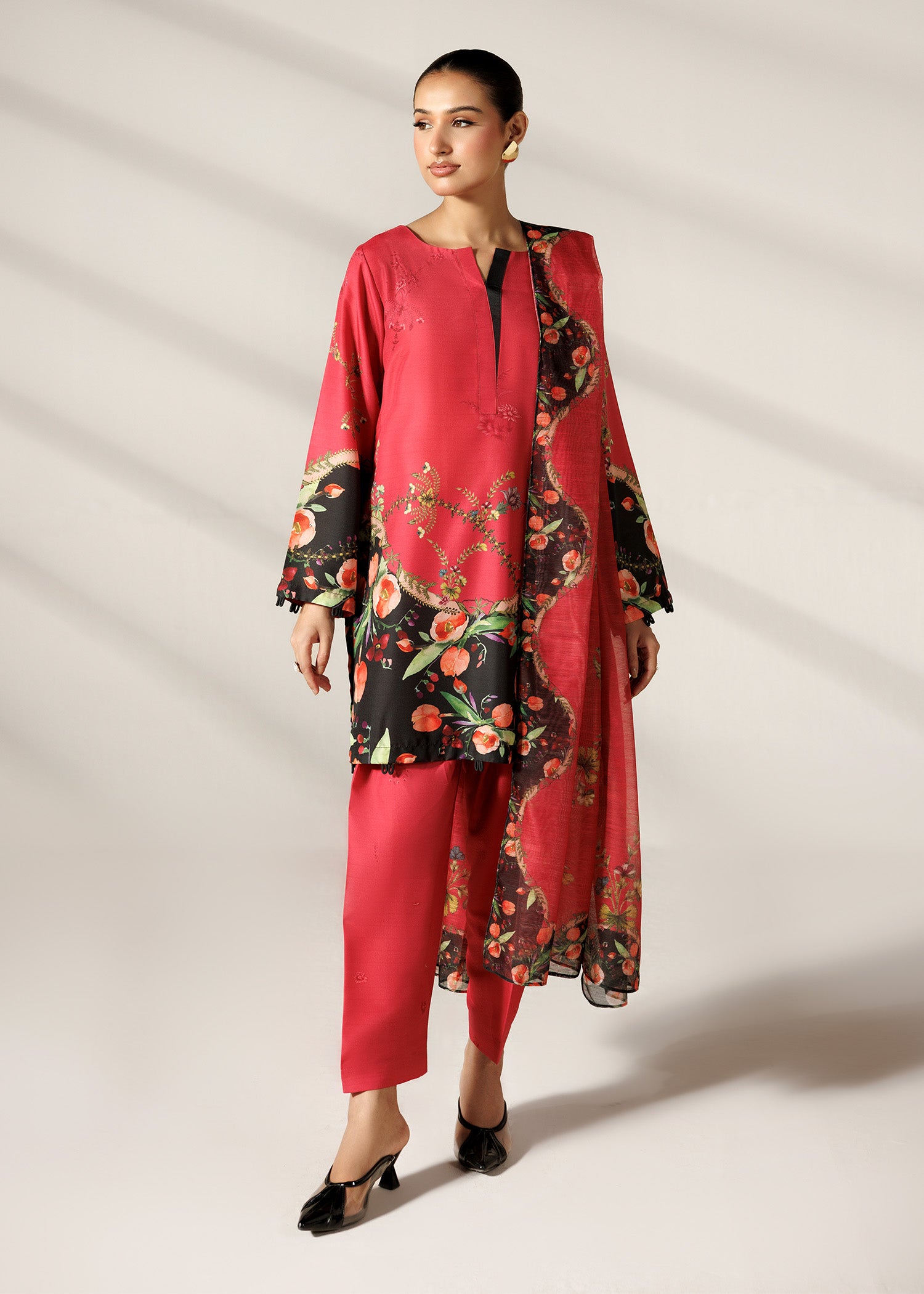 silk finish lawn Kurta Set in Multi