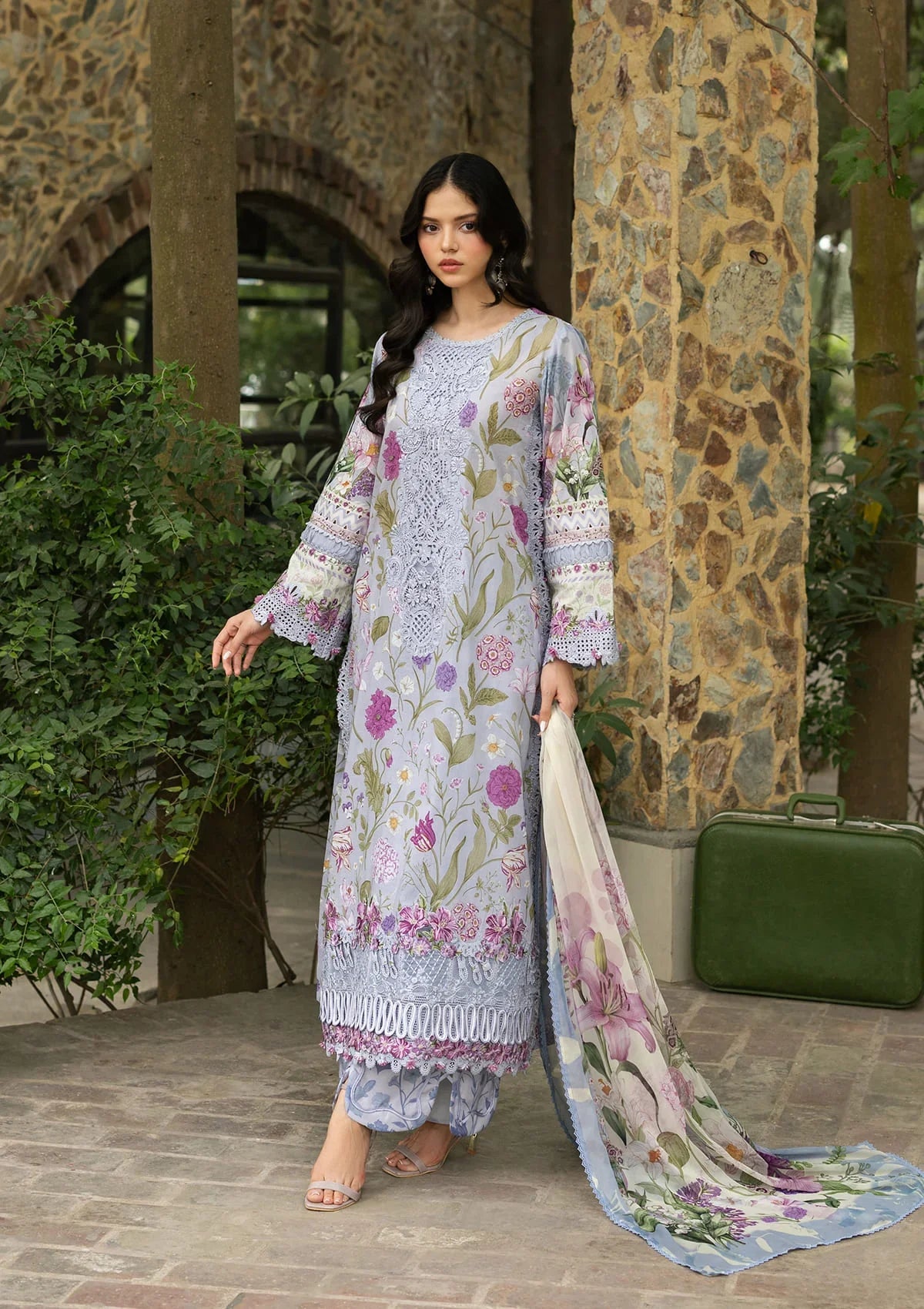 Signature Lawn Edit – 5a Ariana
