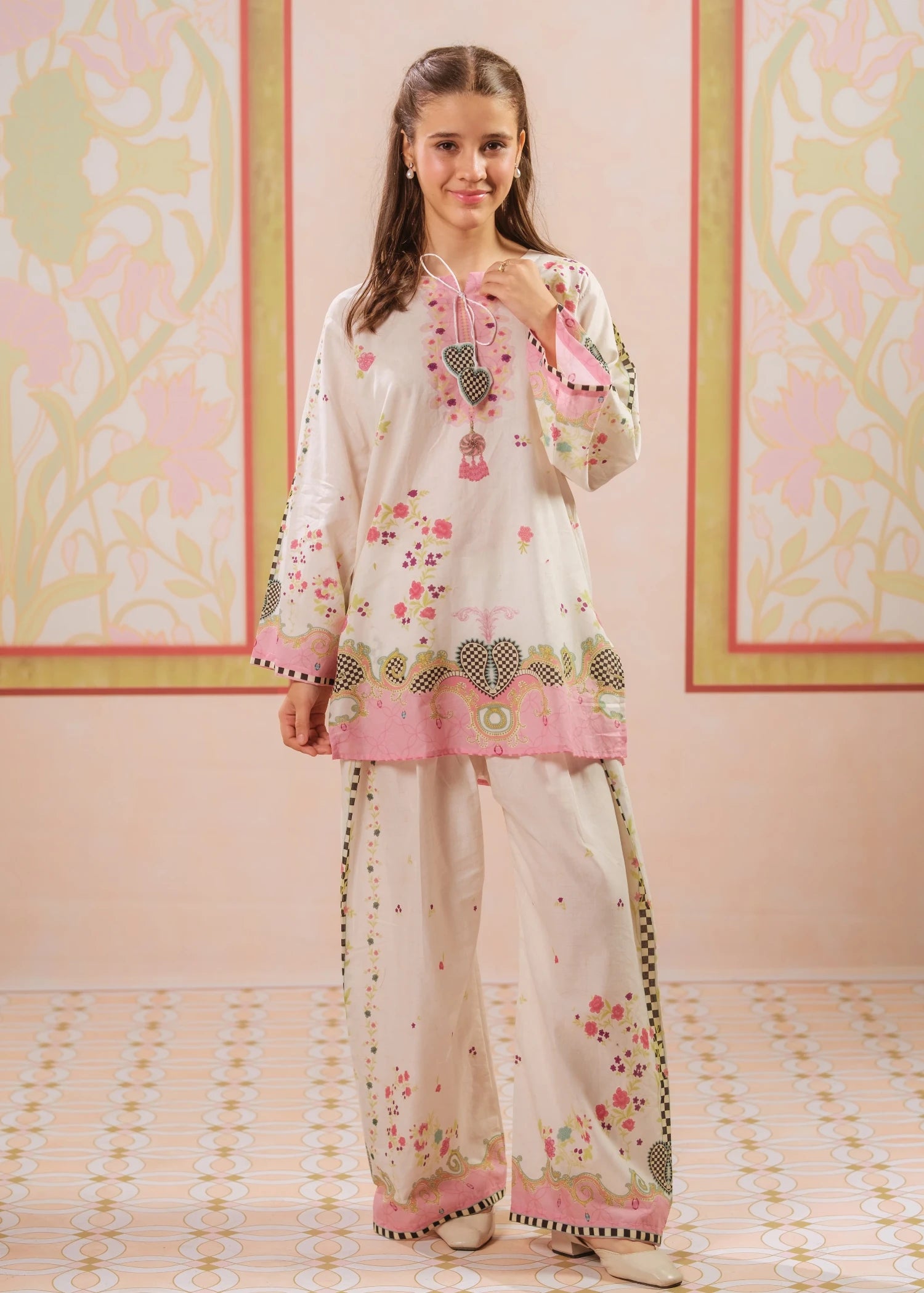 Co Ord Sets in Beige, pink
