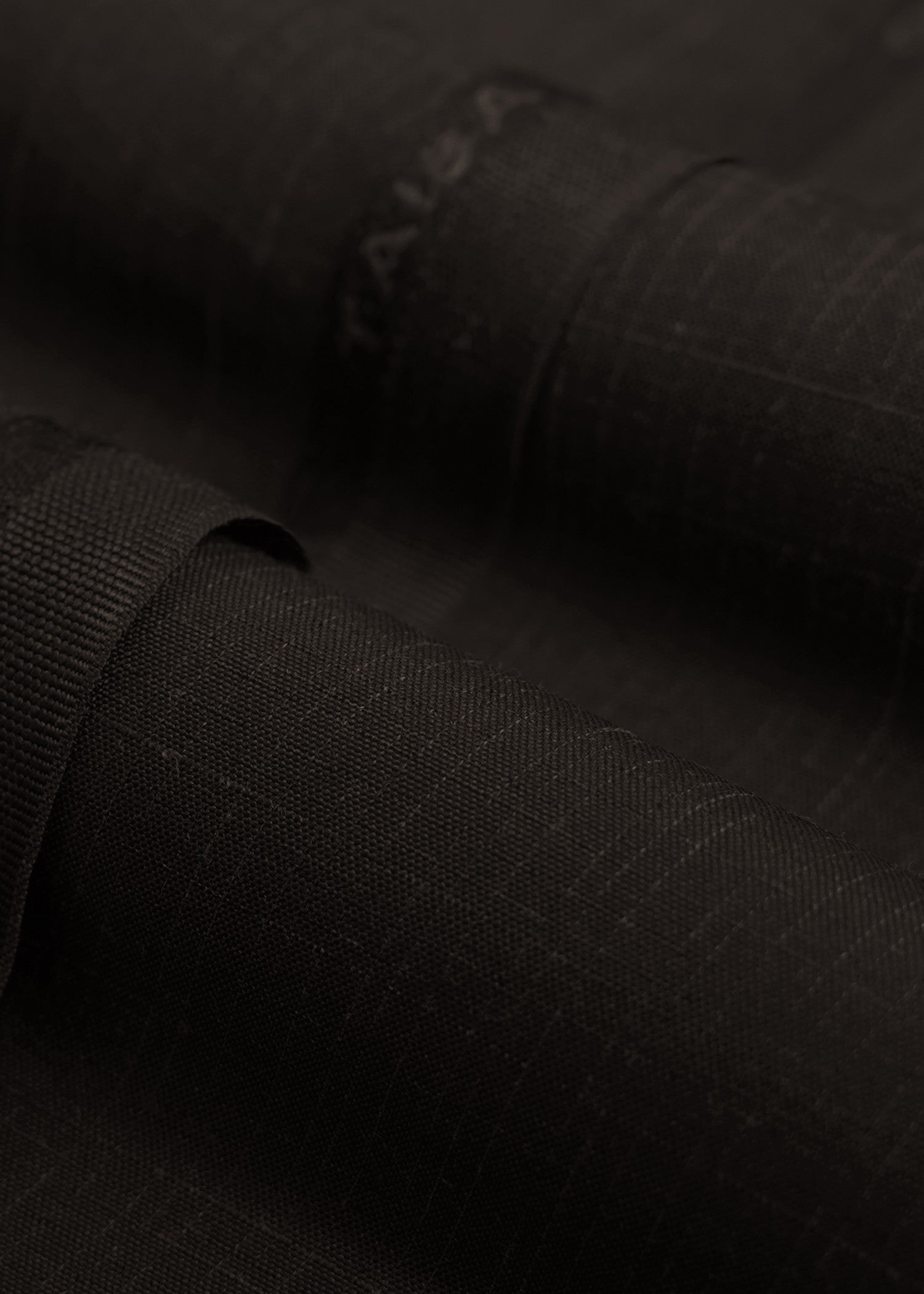 wash & wear Unstitched in Onyx