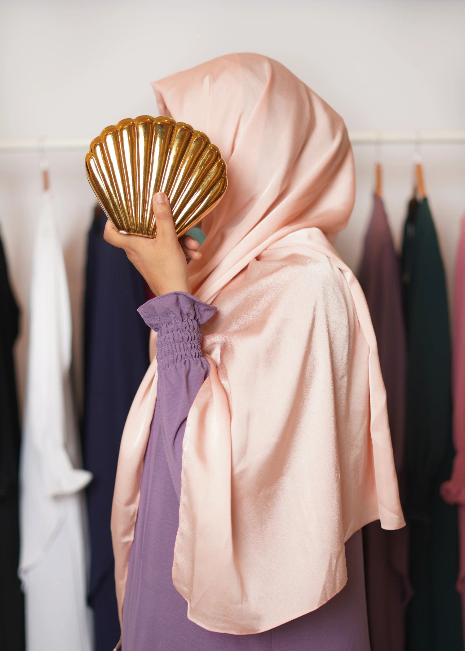 polyester Abaya in Lilac