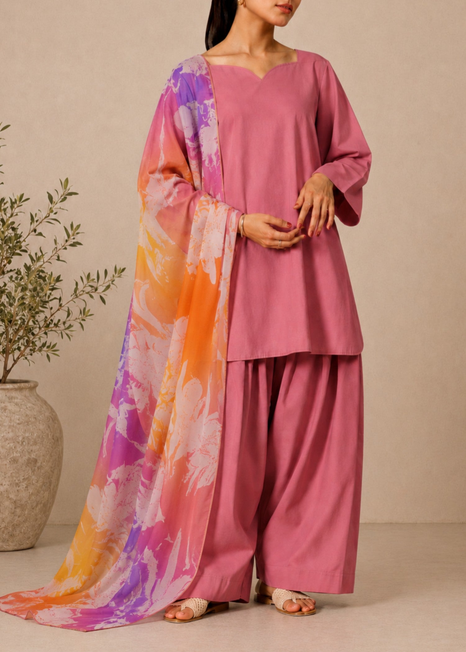 cotton Kurta Set in Thulian pink