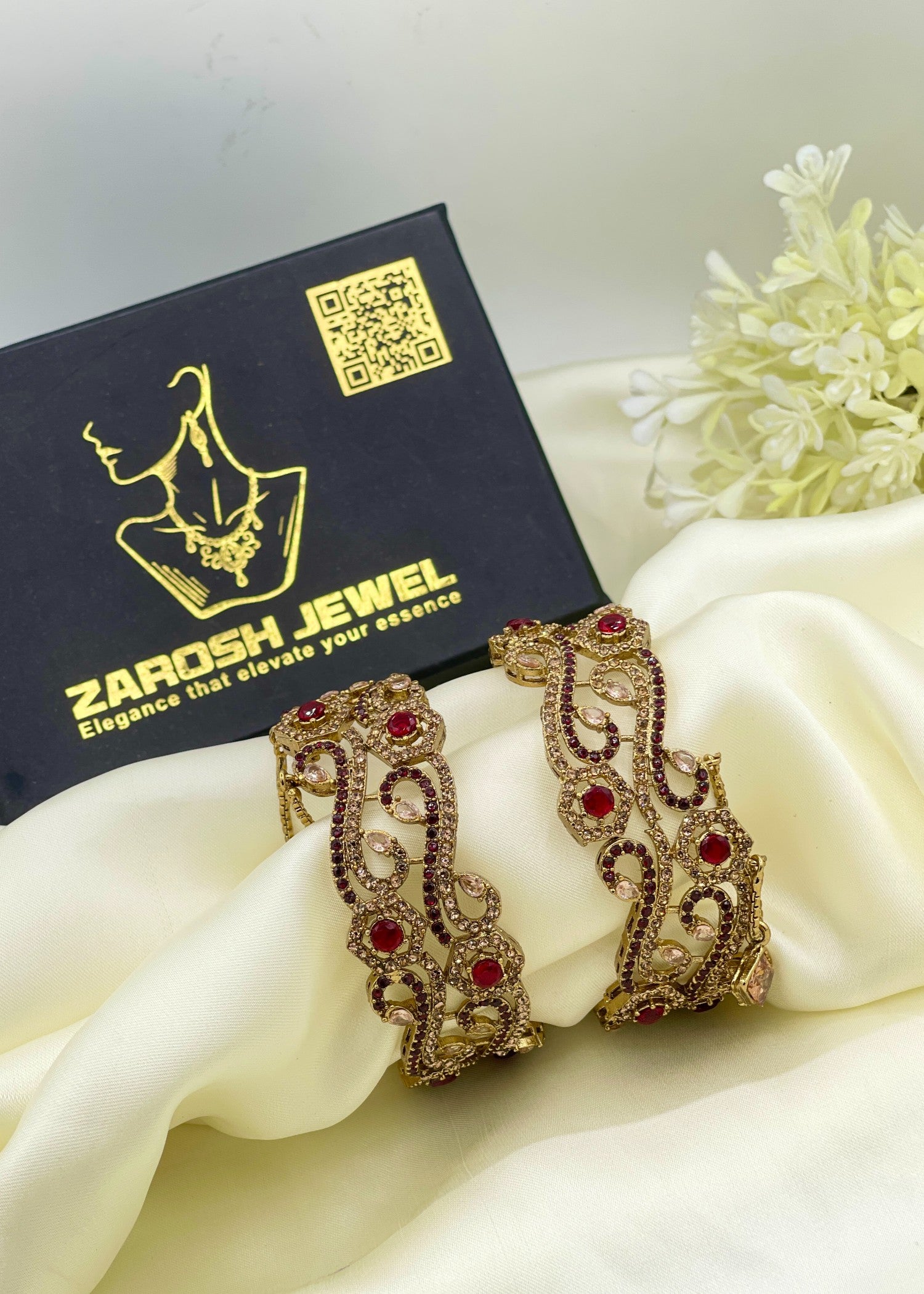 Bangles in Red Color by - Trendy Women Bangles ZTC2466