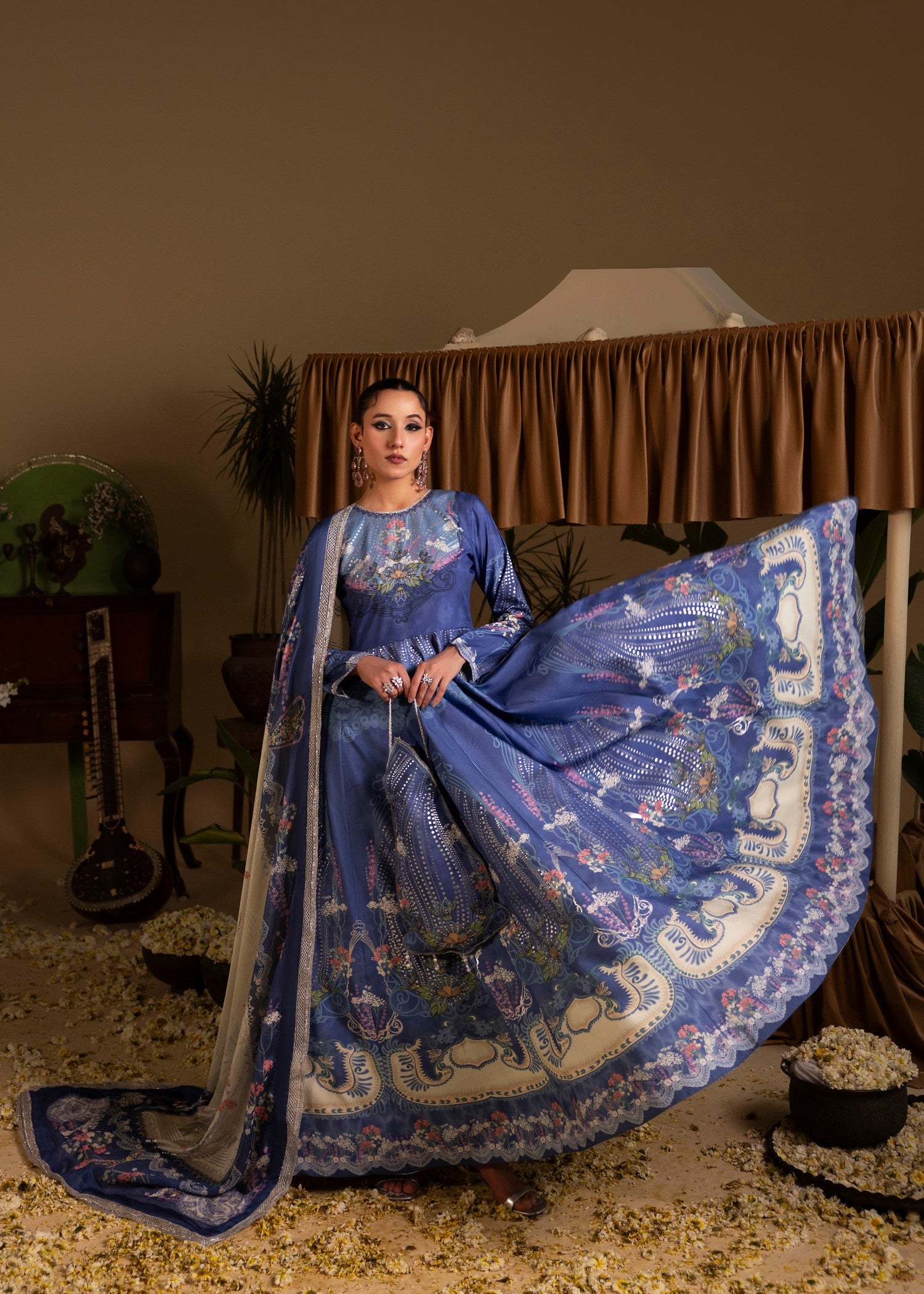 poly lawn Maxi in Royal blue