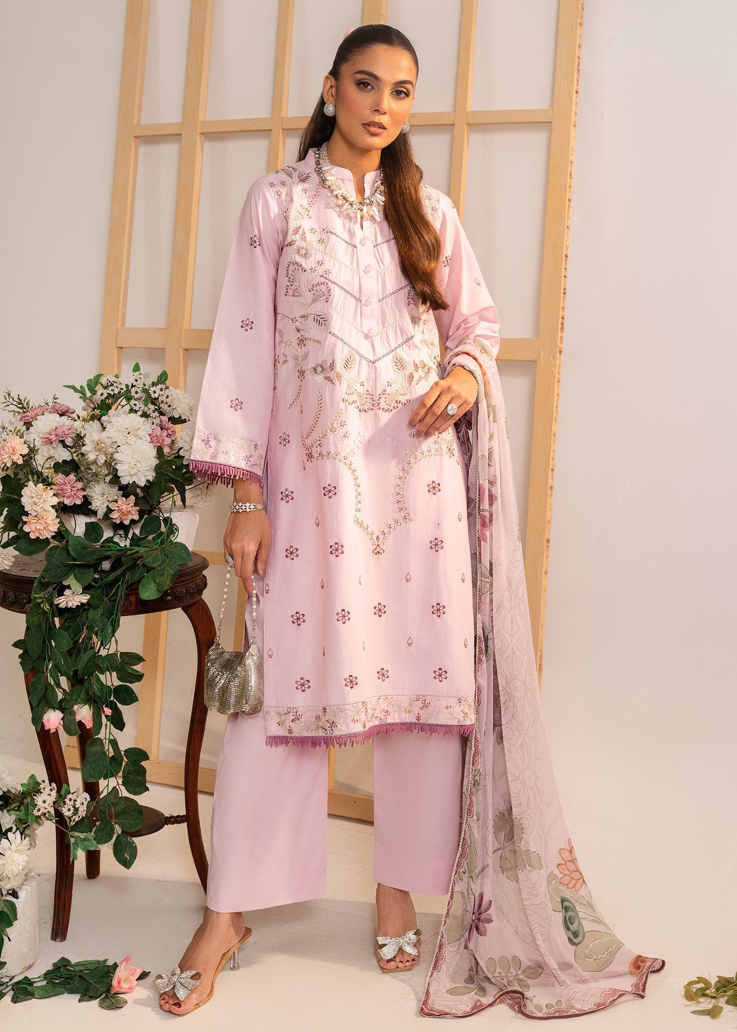 cambric cotton Kurta Set in Baby pink