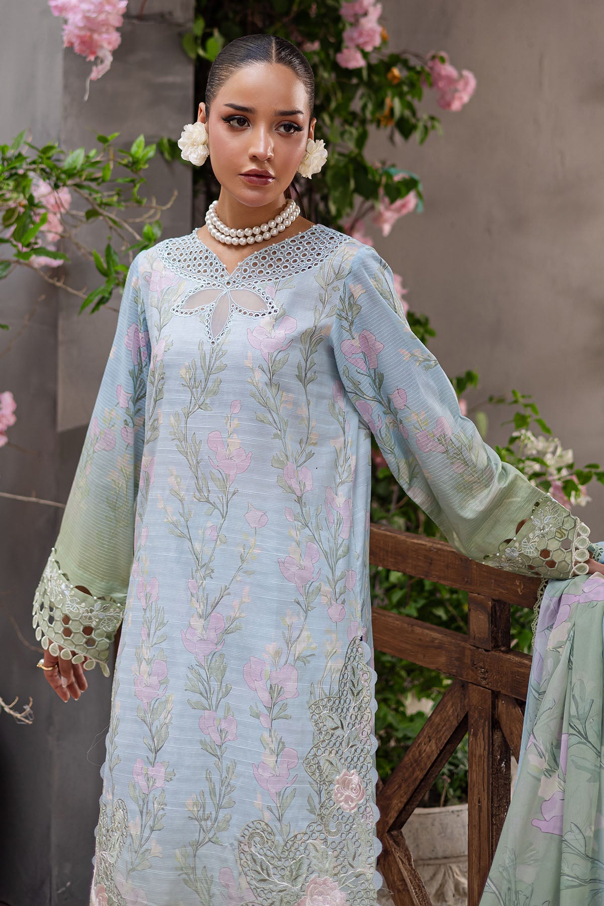 Bloom Lawn – BL-07