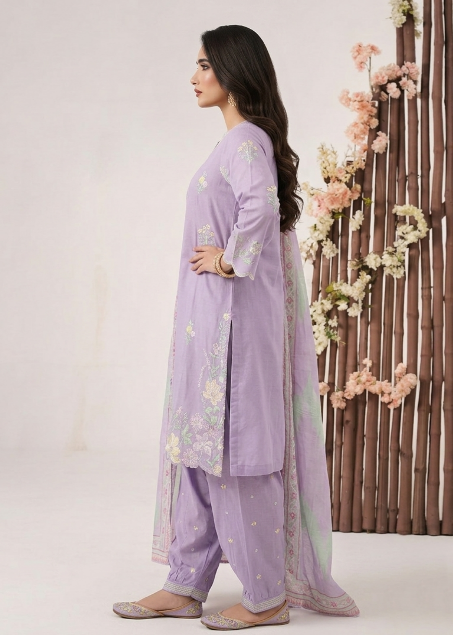 lawn Kurta Set in Lavender