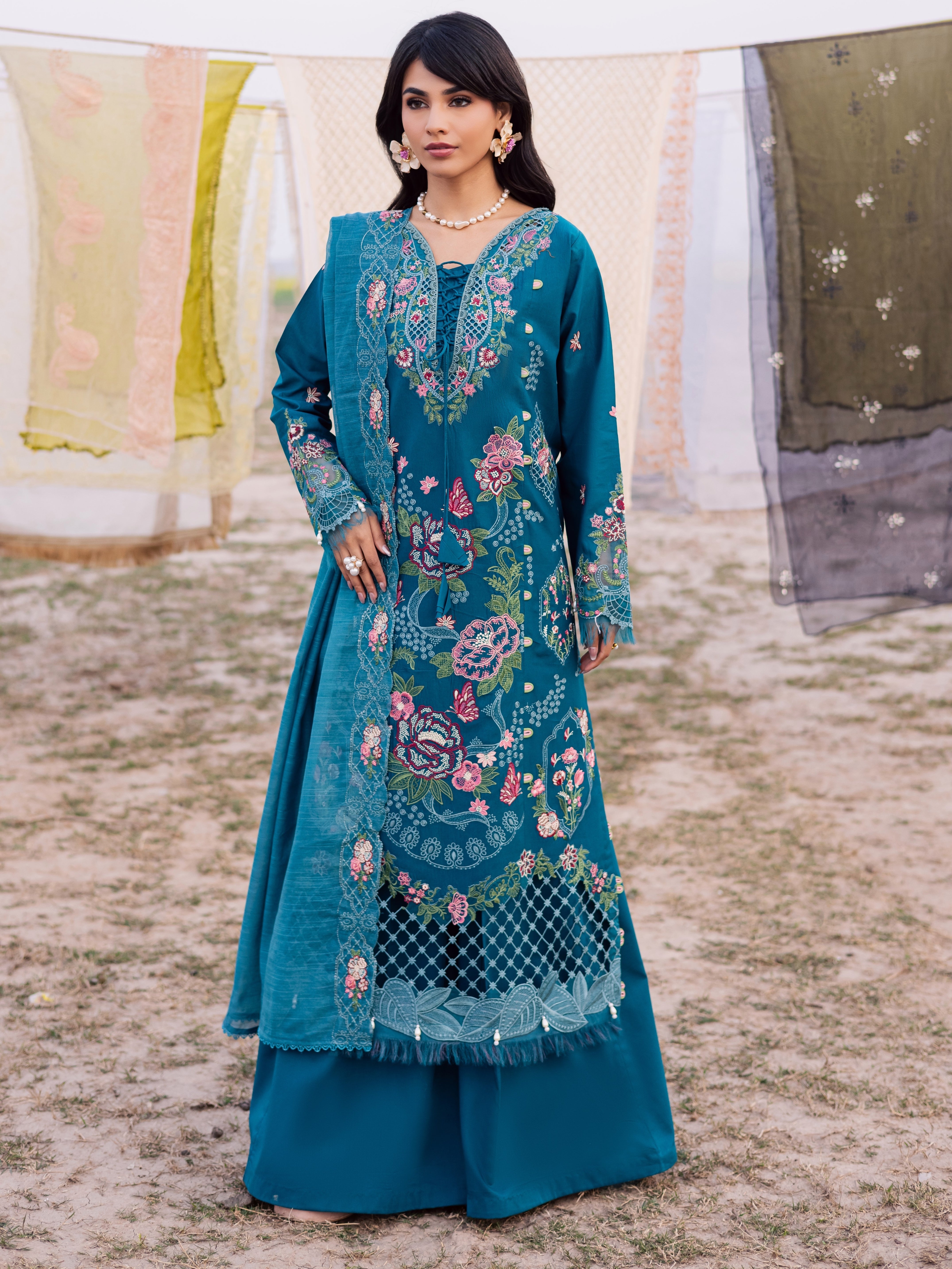 Dil-e-Raqsum Lawn – DQ-08