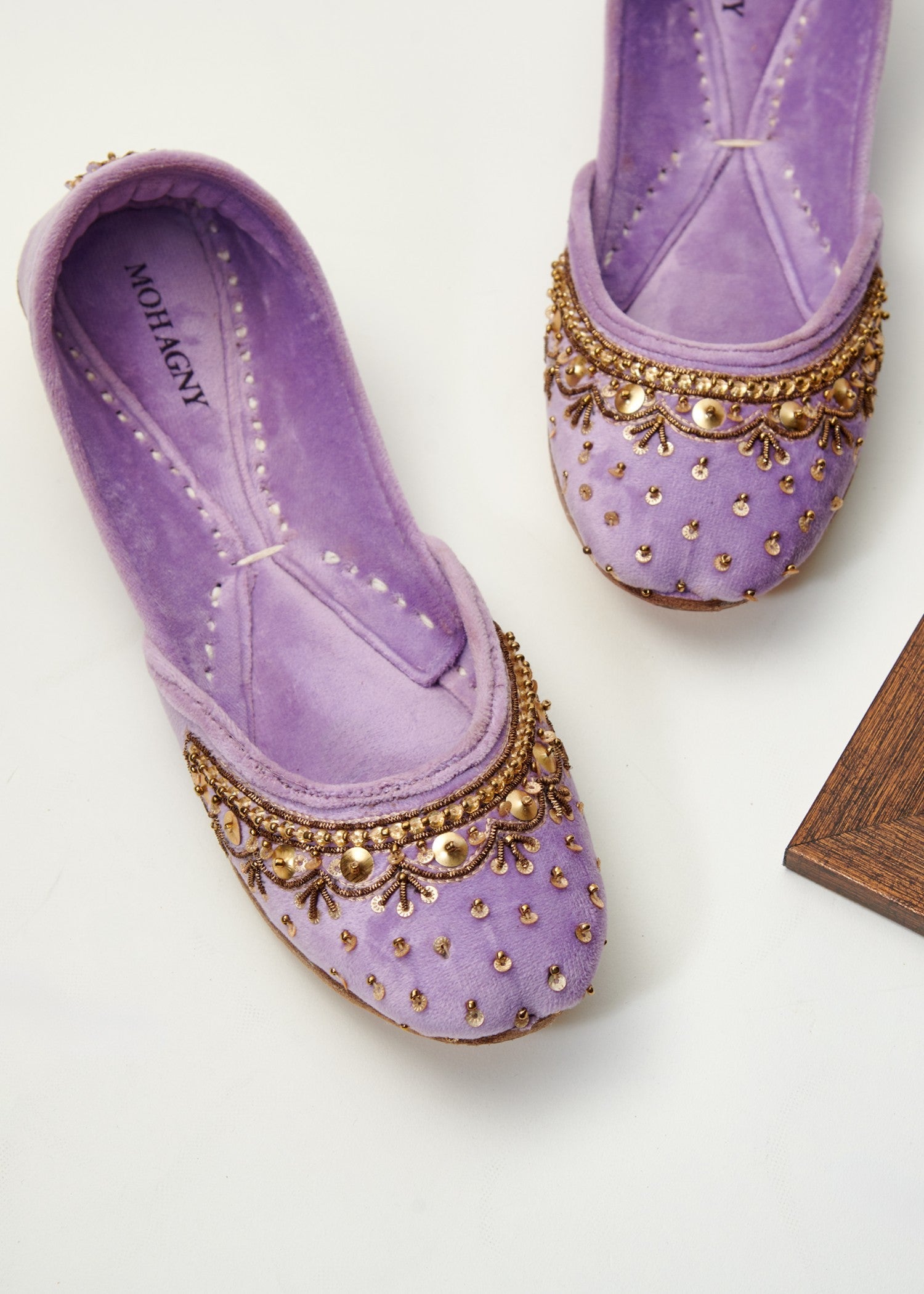 Khussa in Purple by - High Quality Women Khussa EFQ7391