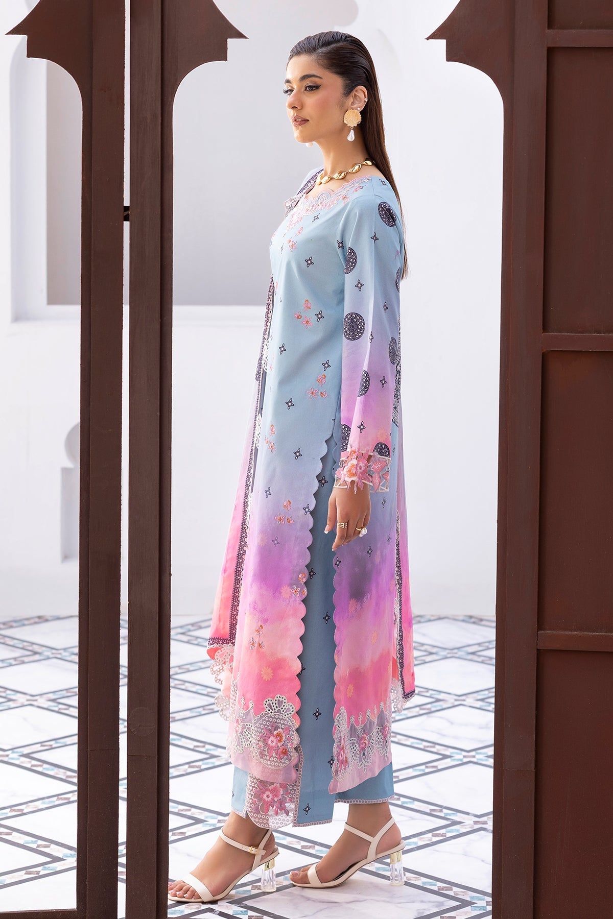 Rang-e-Bahar Lawn – CRB6-23