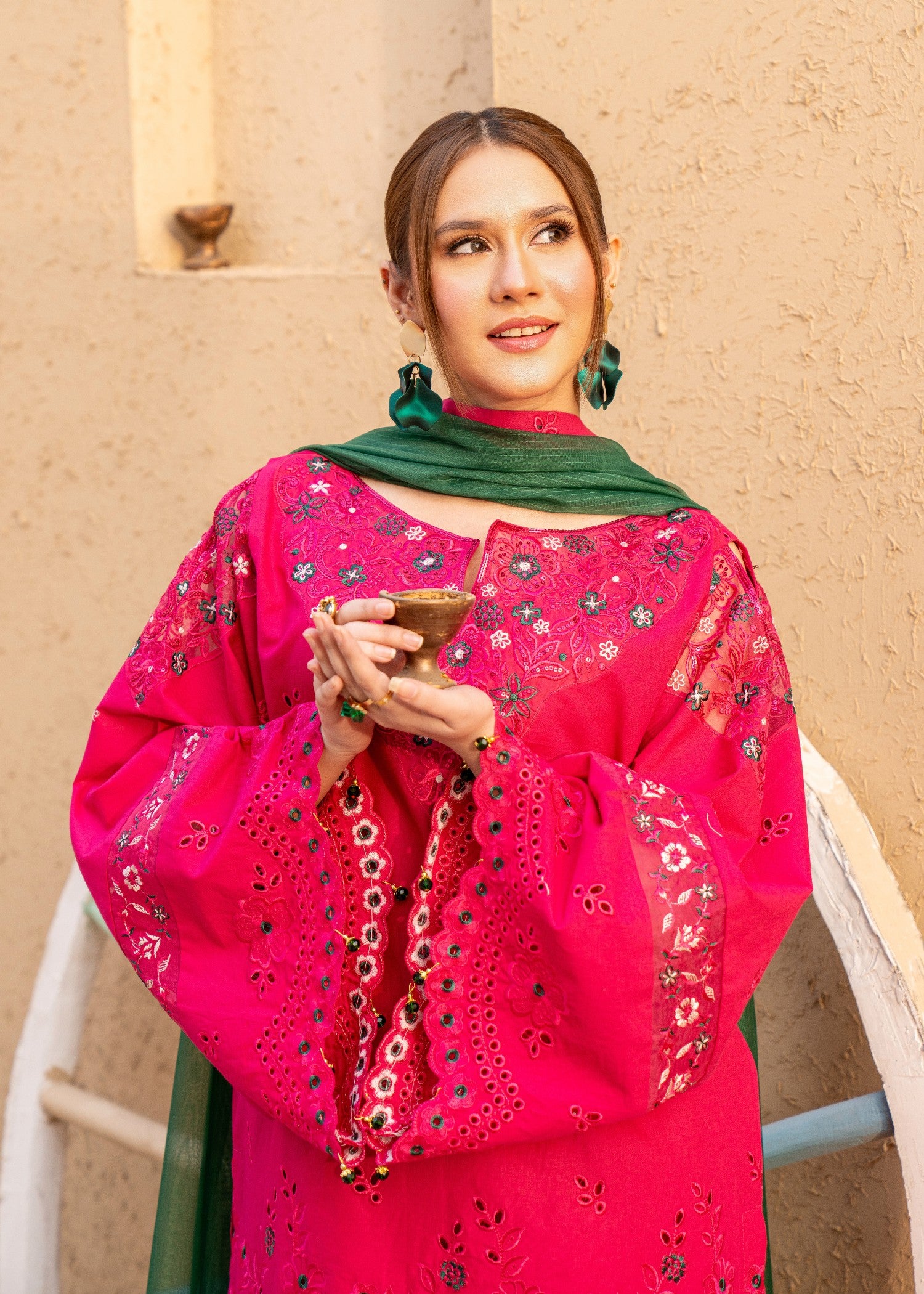 lawn cotton Kurta Set in Hot pink