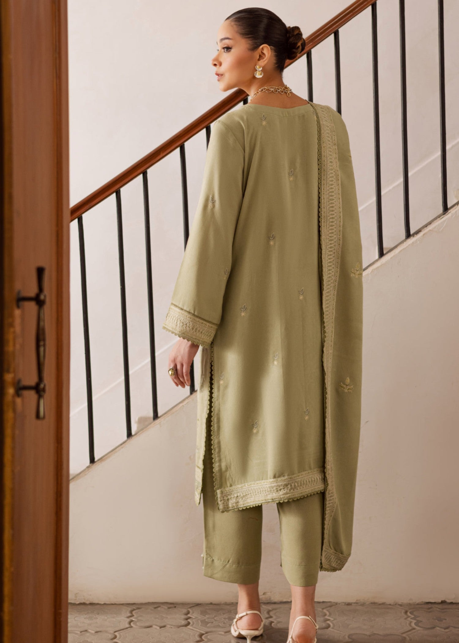karandi Unstitched in Apple green