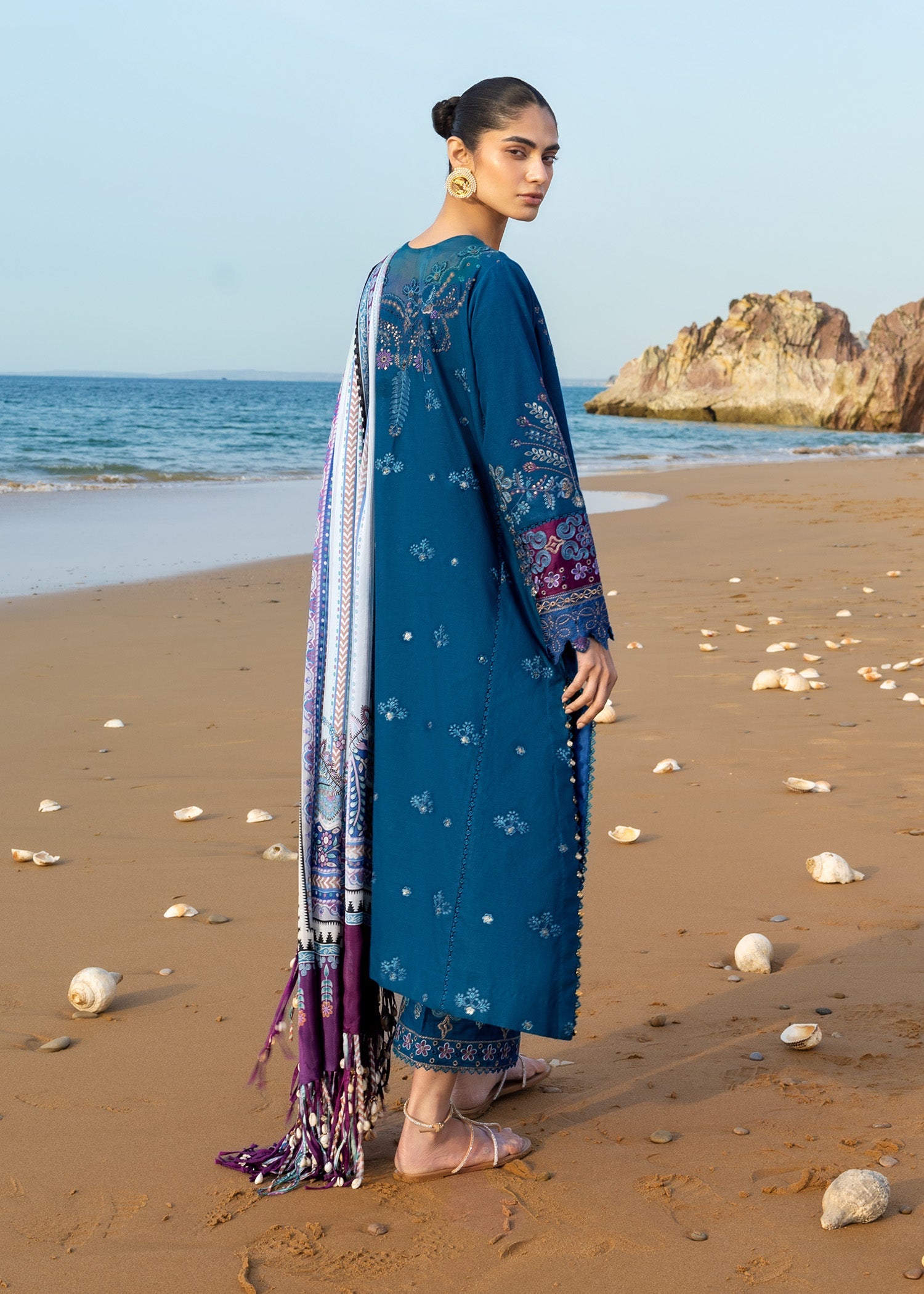 Festive Luxury Lawn – Shehnaaz