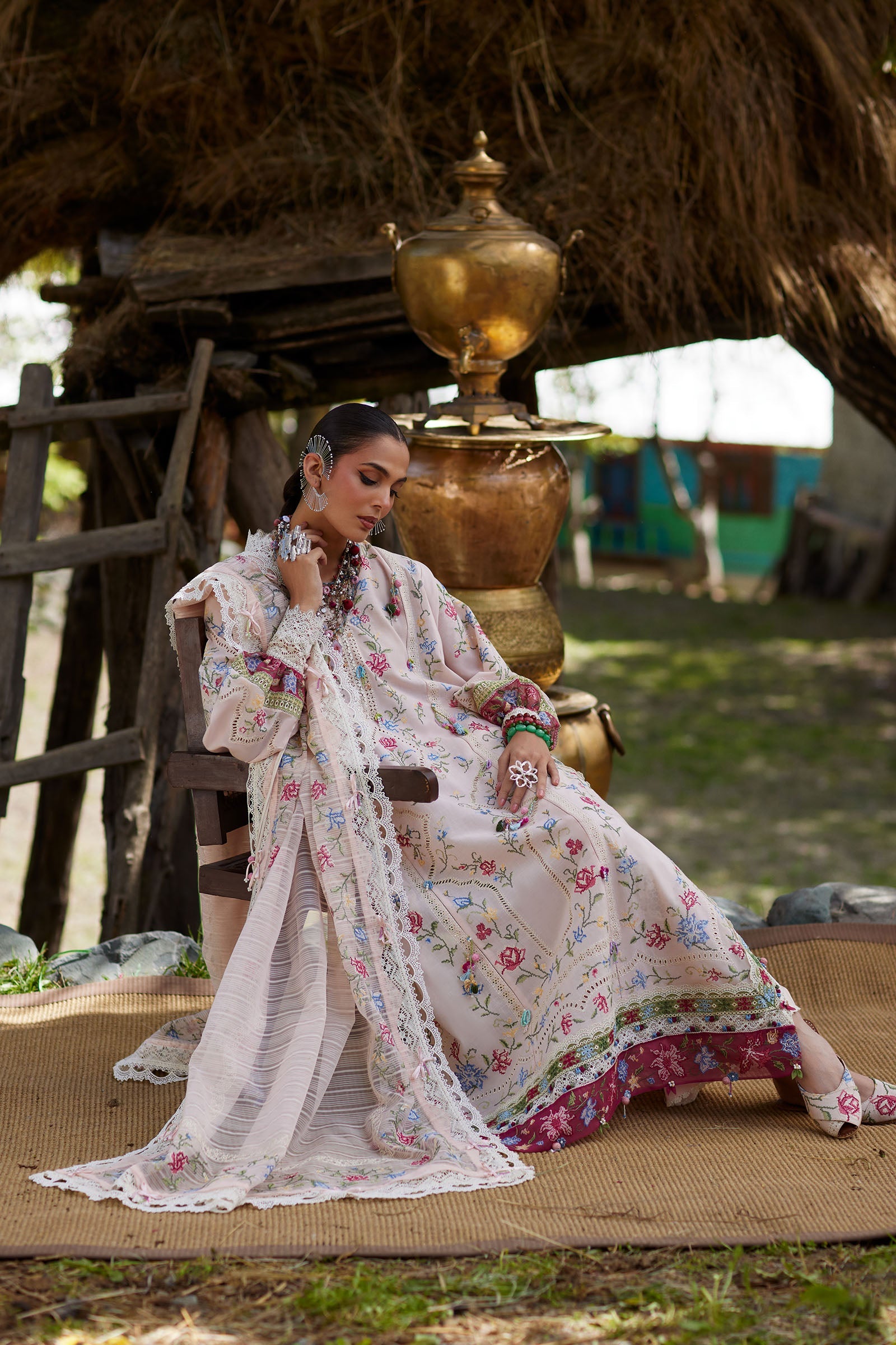 Kashmee Luxury Eid Lawn – SOZRAAG (EL26-03 A)
