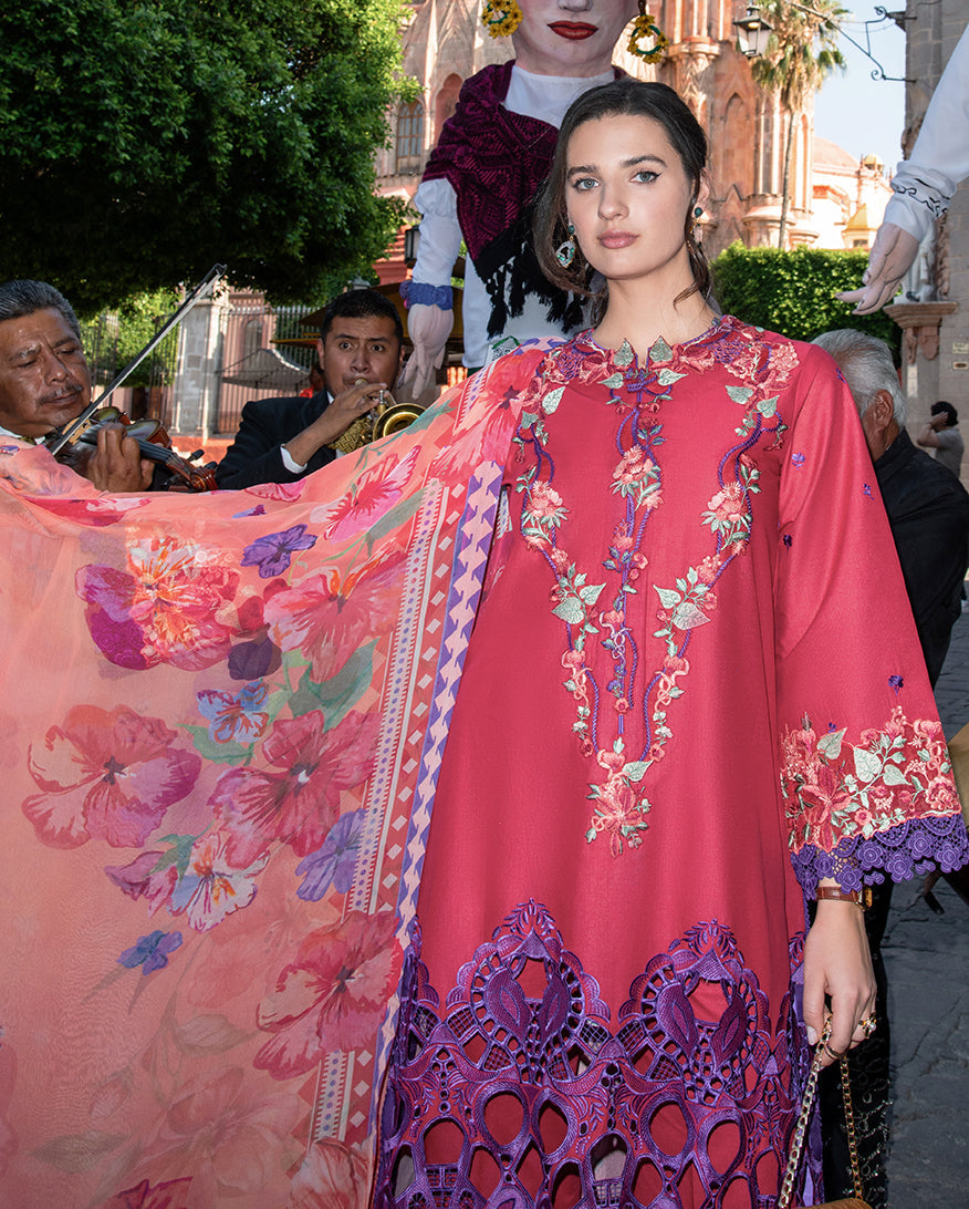 Odyssey Luxury Lawn – Nicolas