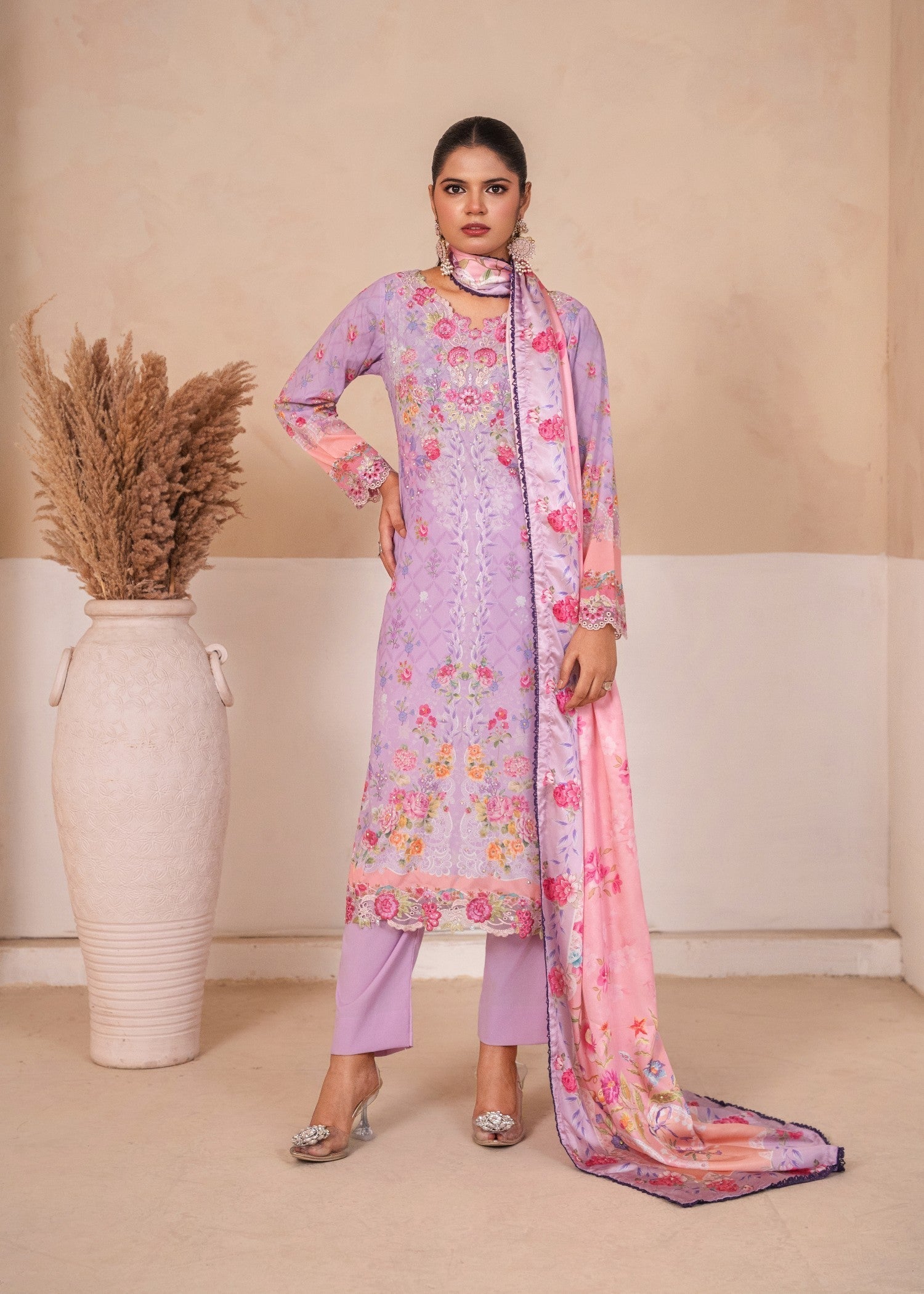 silk crepe Kurta Set in Lilac