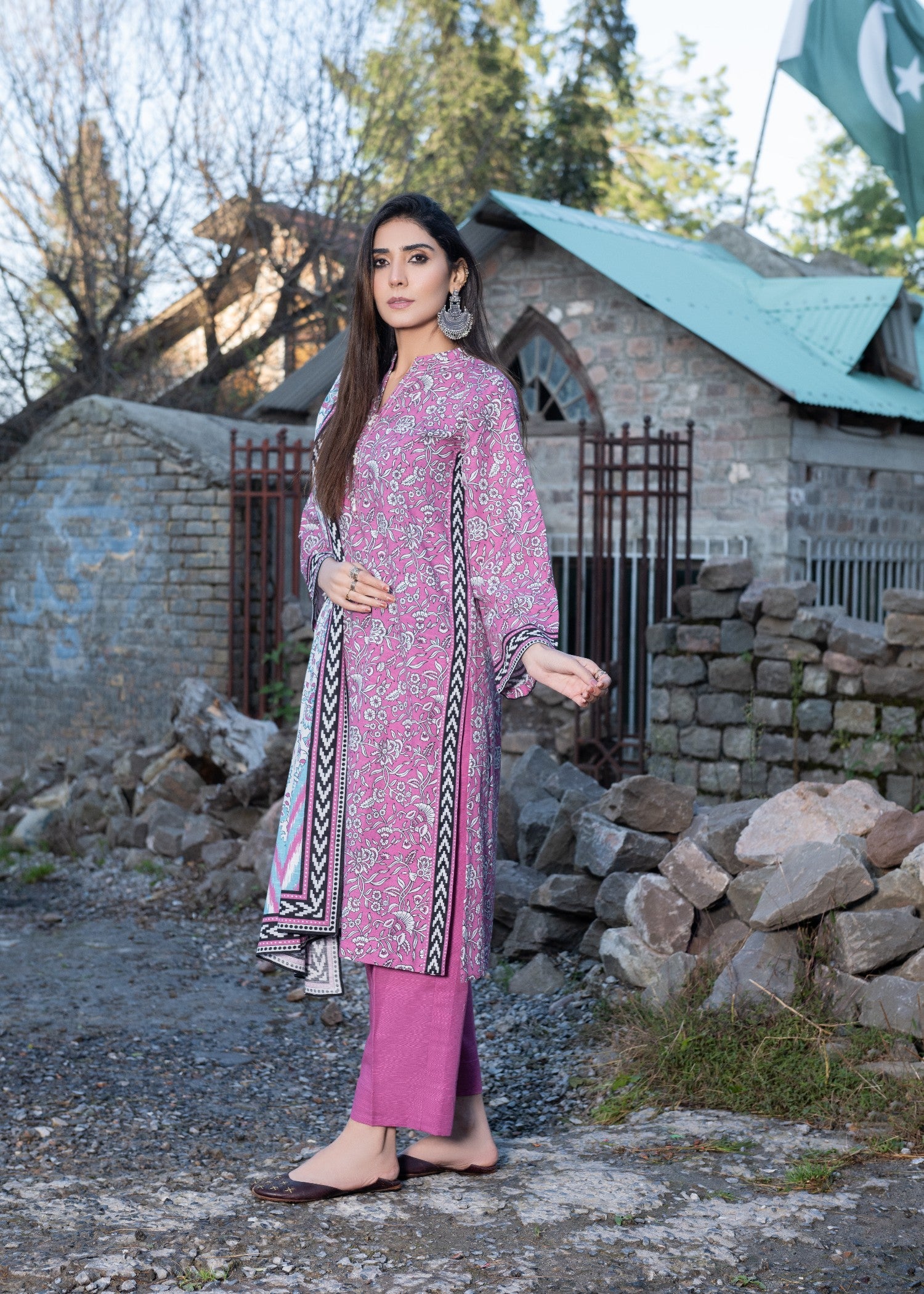 khaddar Unstitched in Mulberry