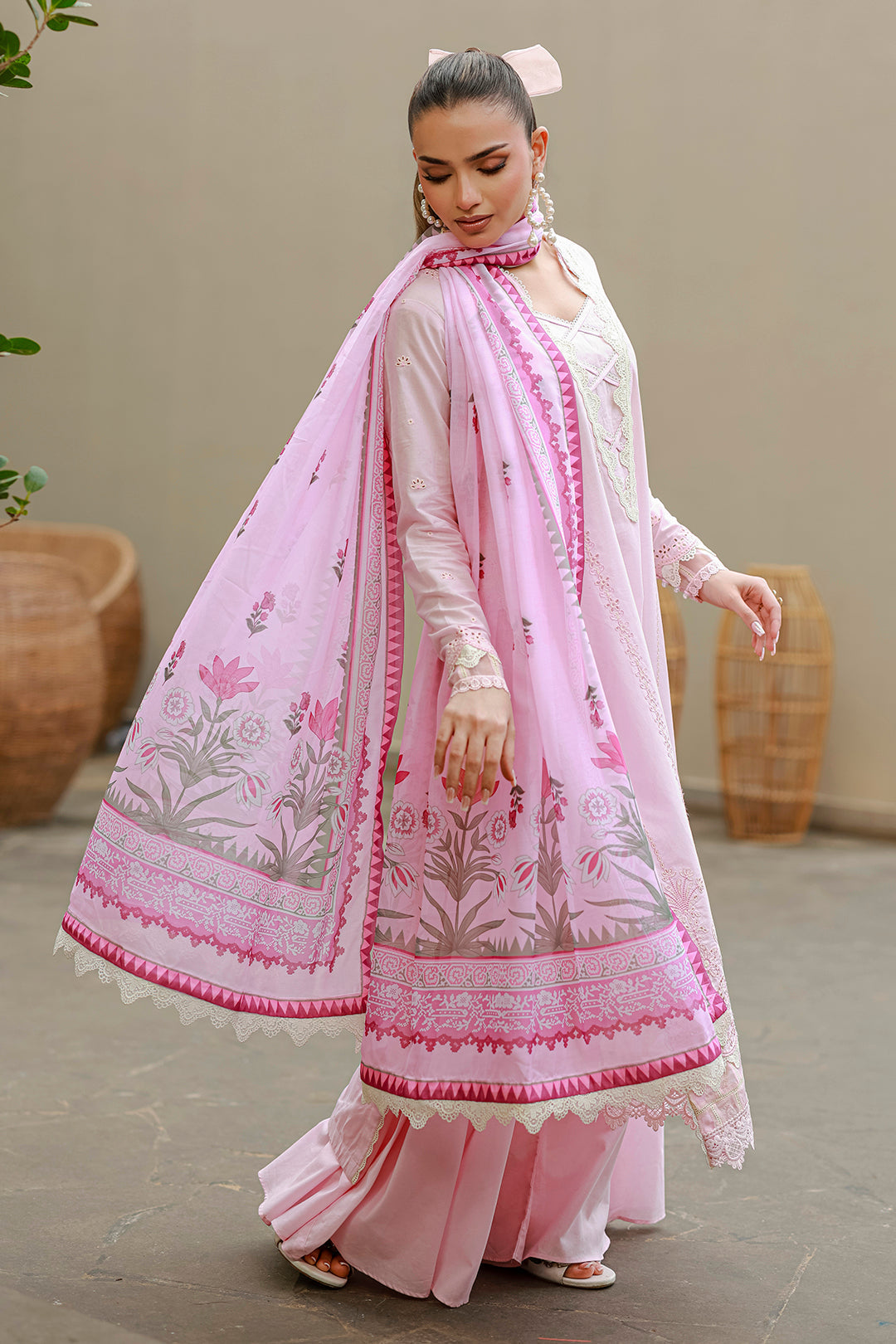 Chikankari Lawn – Z-4048