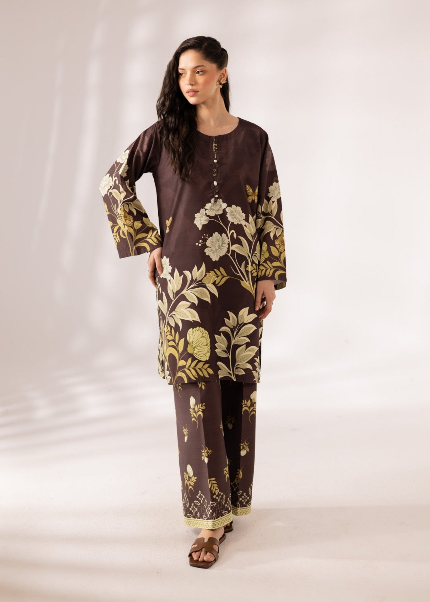 slub khaddar Kurta Set in Dark brown