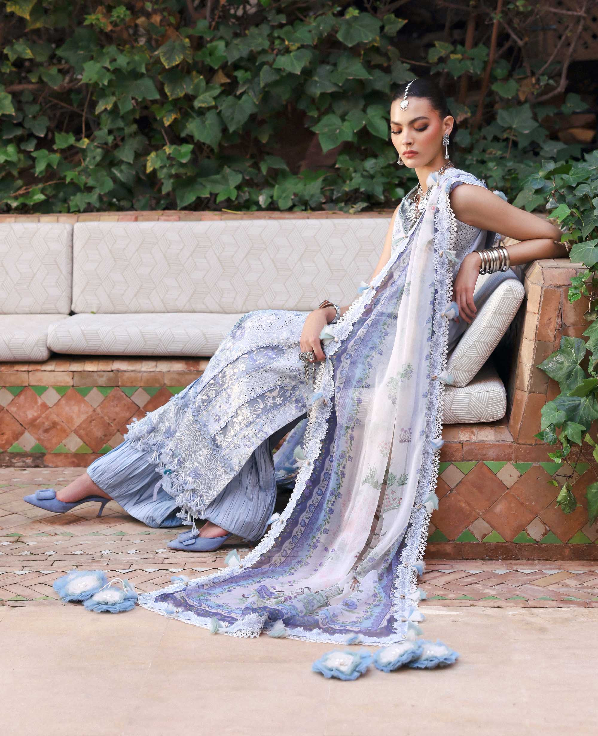 Republic Reine Eid Luxury Lawn – Iris