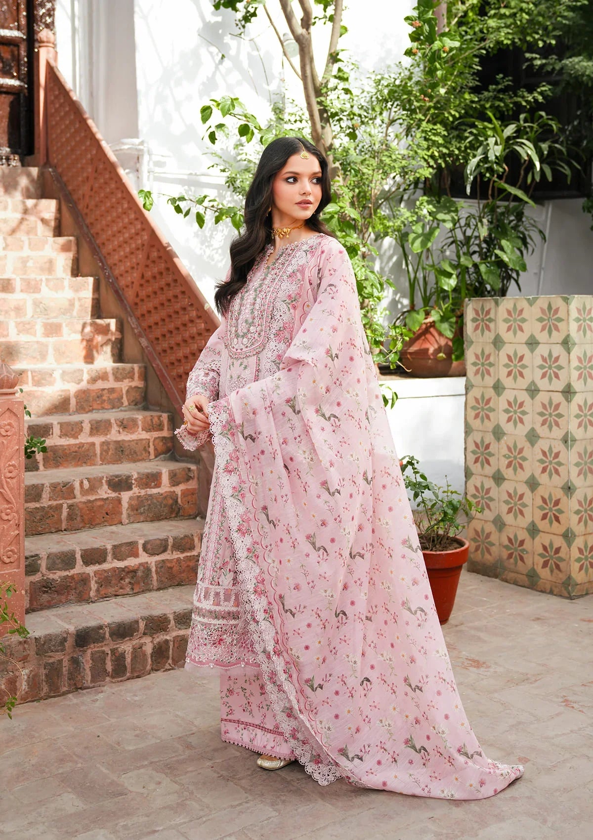 Ek Fasana Luxury Lawn – KLB-3A DILNASHEEN