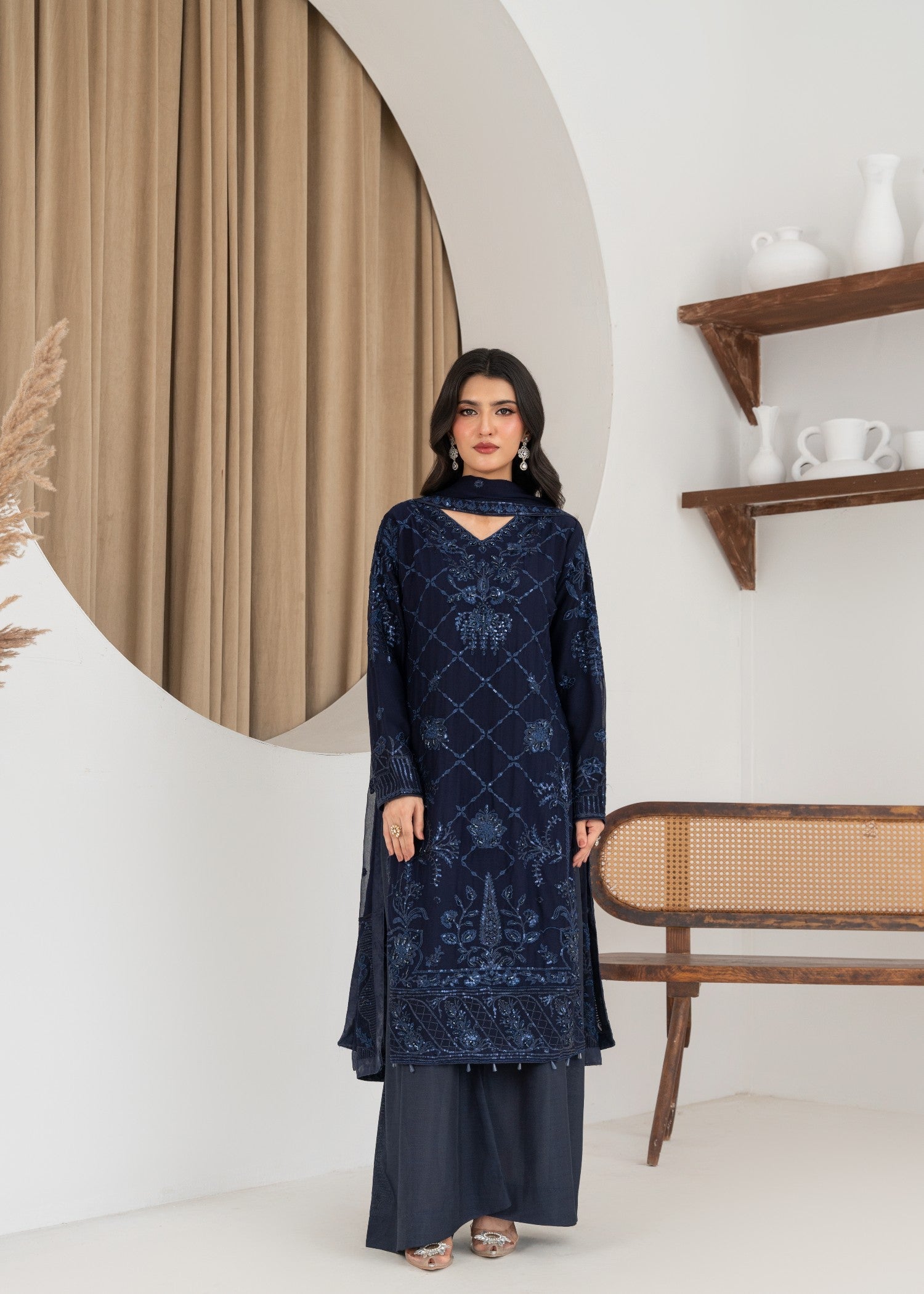 crinkle chiffon Kurta Set in Navy blue