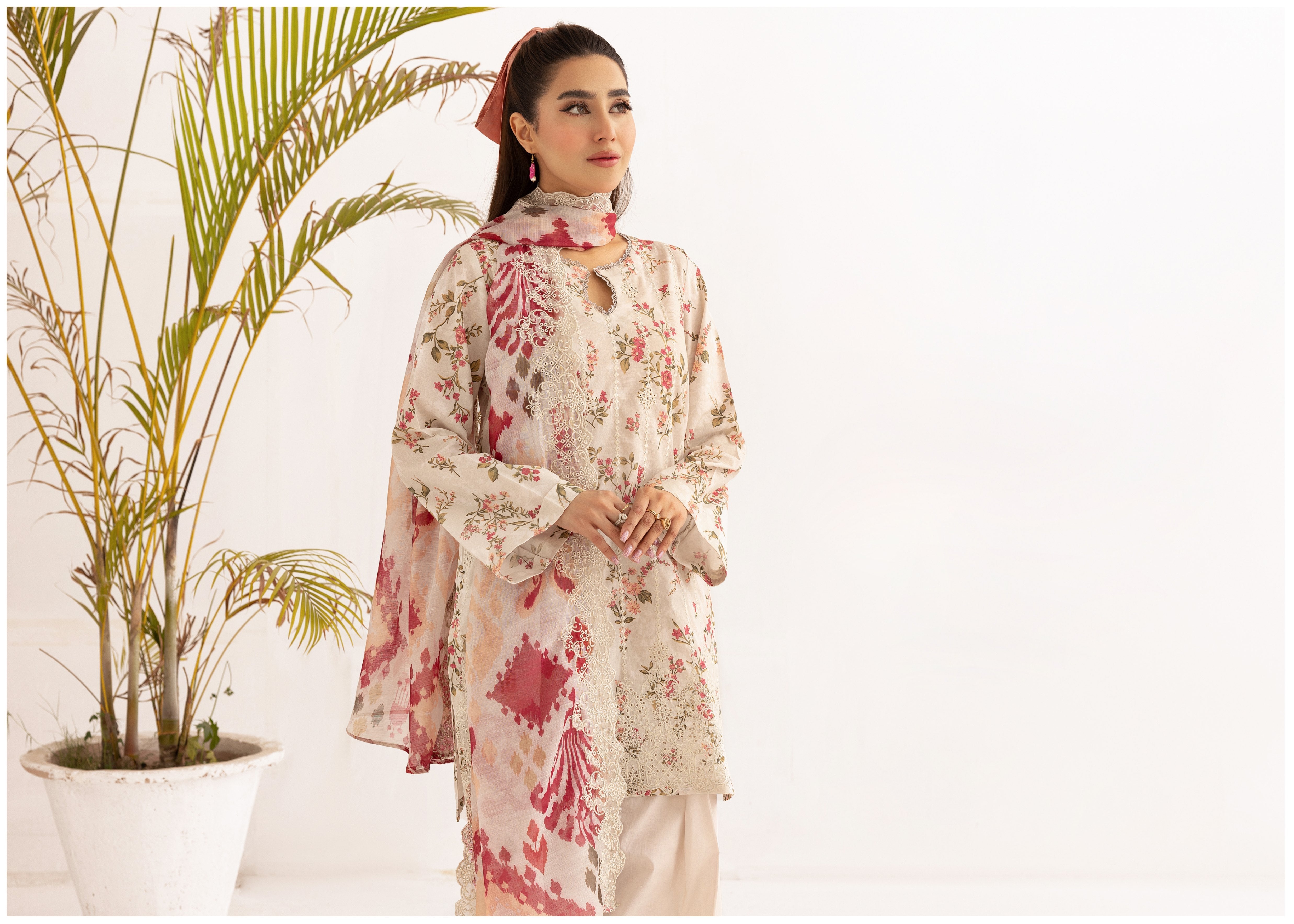 cambric Kurta Set in Light pink