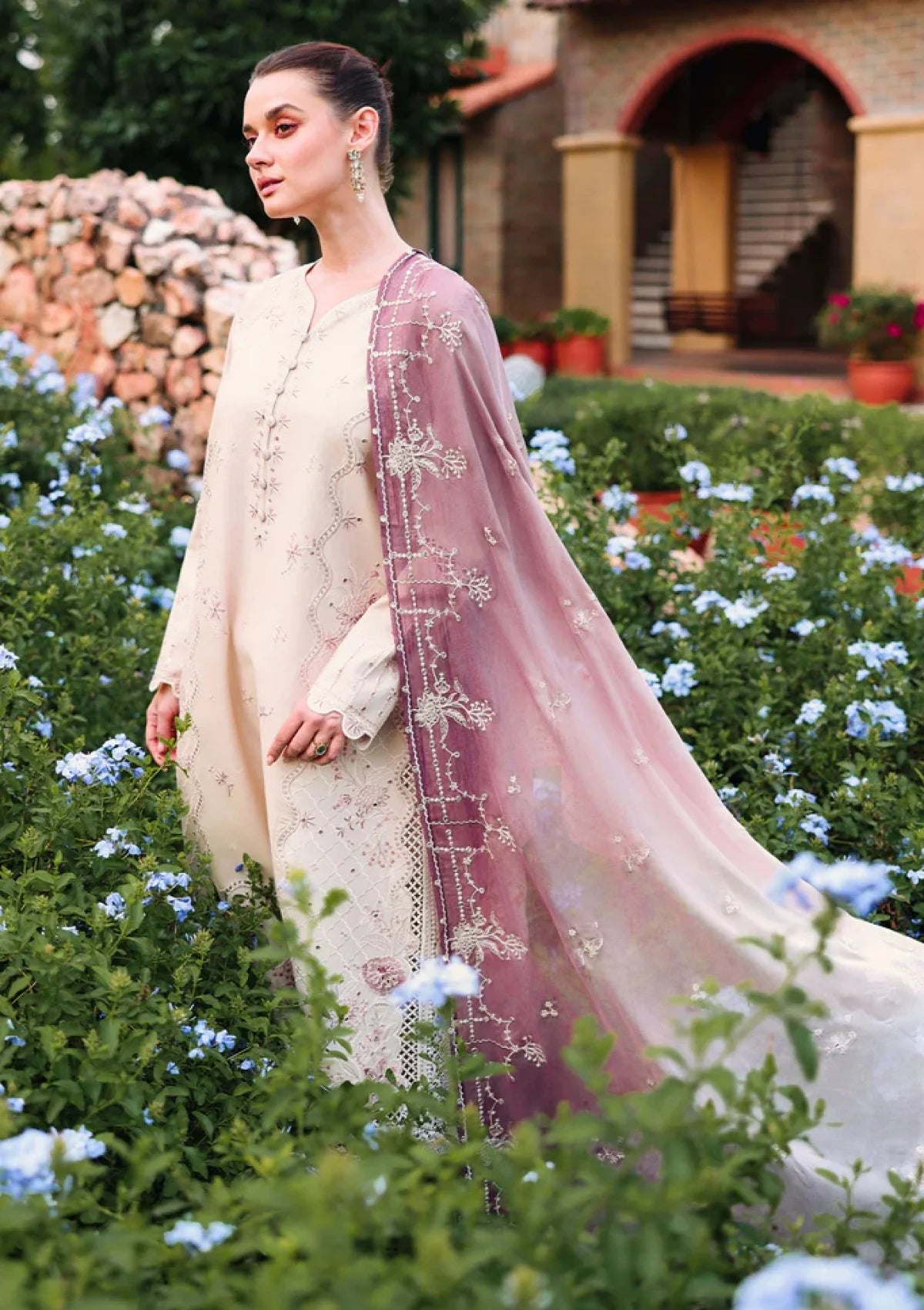 Eid Lawn Edit – Sand Dune