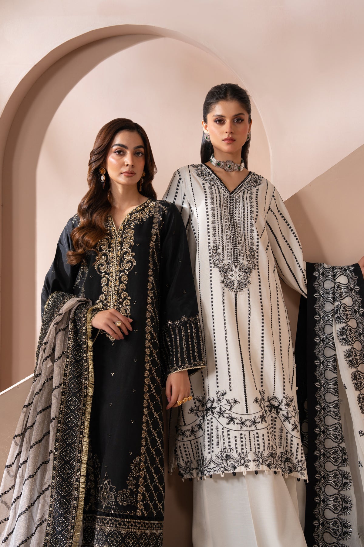 Zaeva Luxury Festive Formals – OMAVI