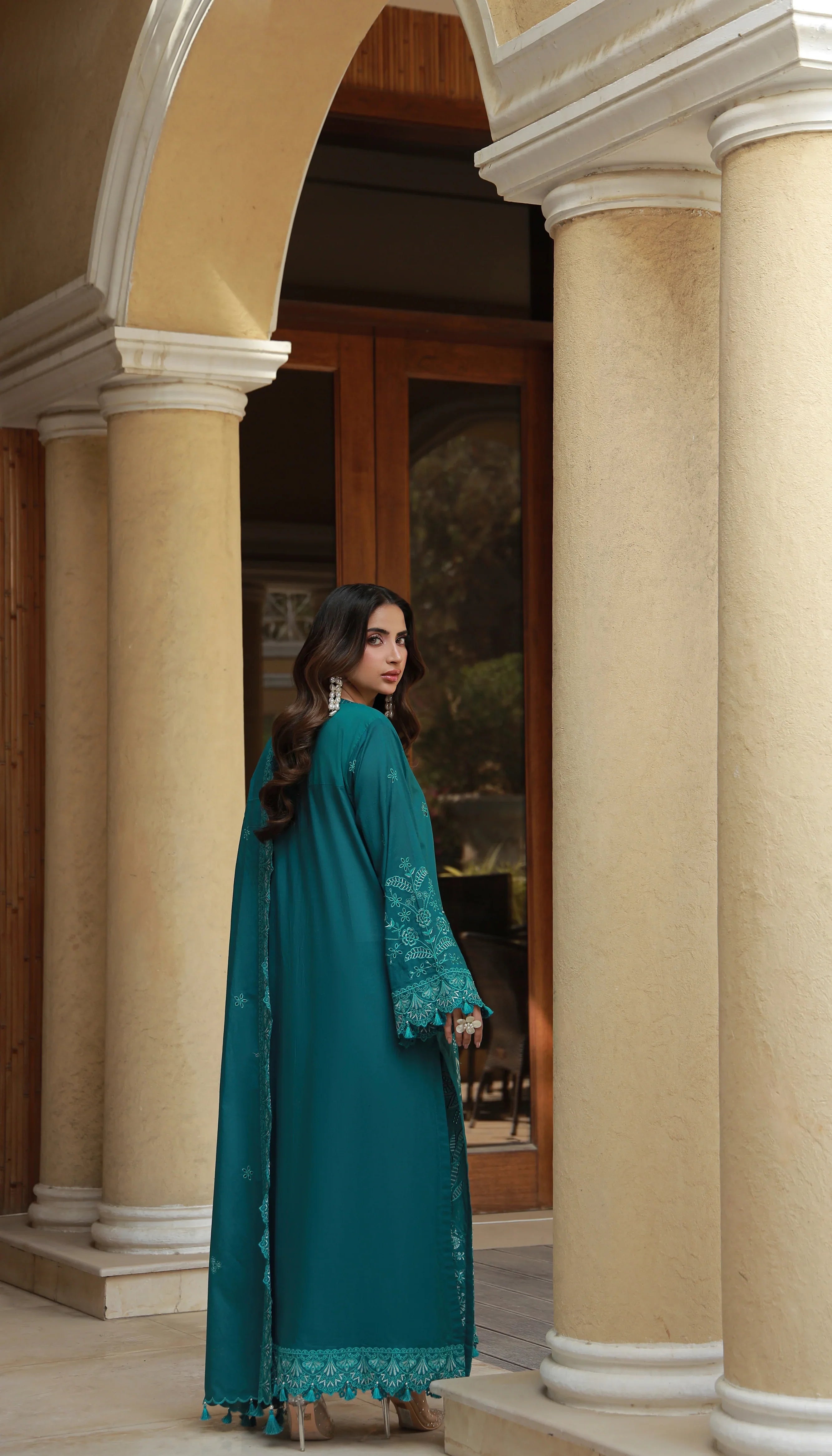 Summer –Embroidered Chikankari LG-UB-0296