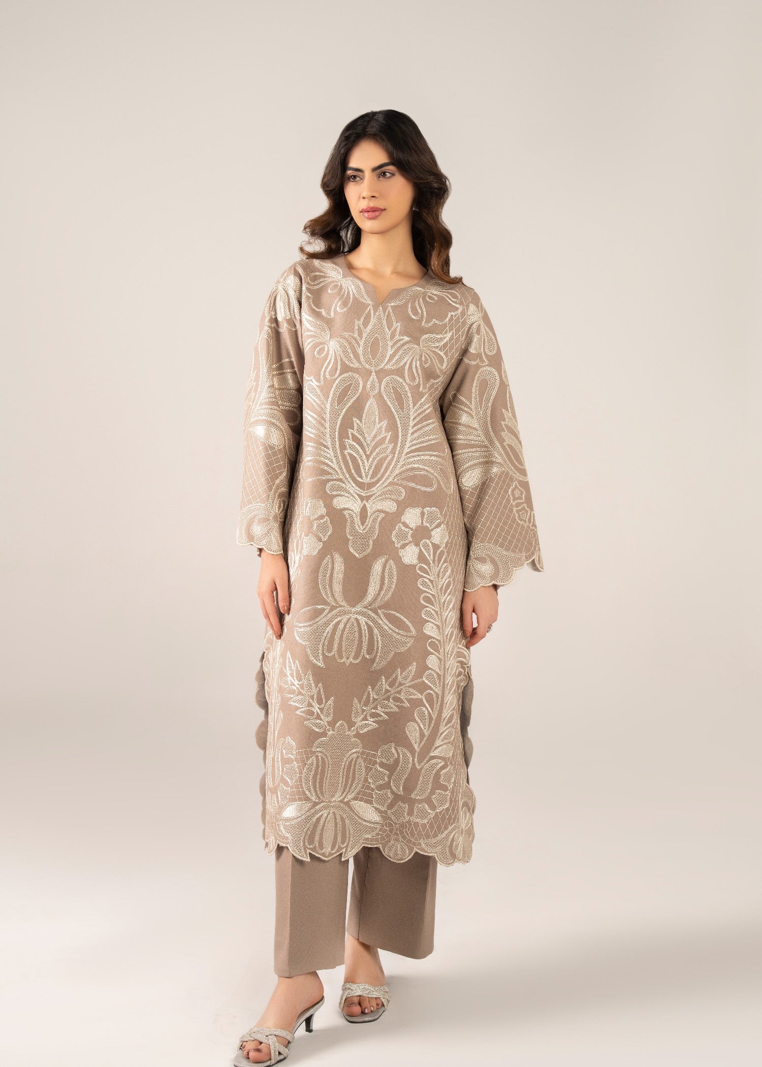 dhanak linen Kurta Set in Tan brown