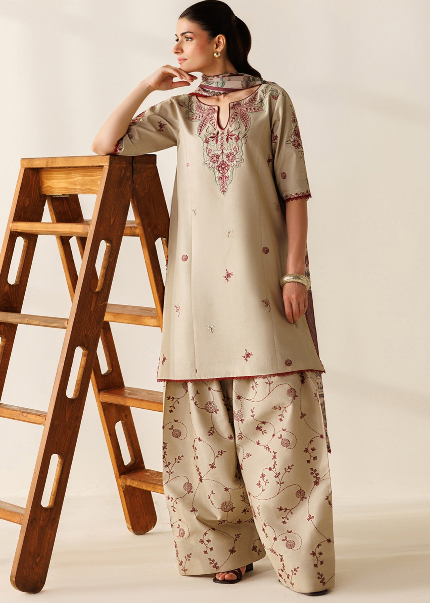 karandi Kurta Set in Beige