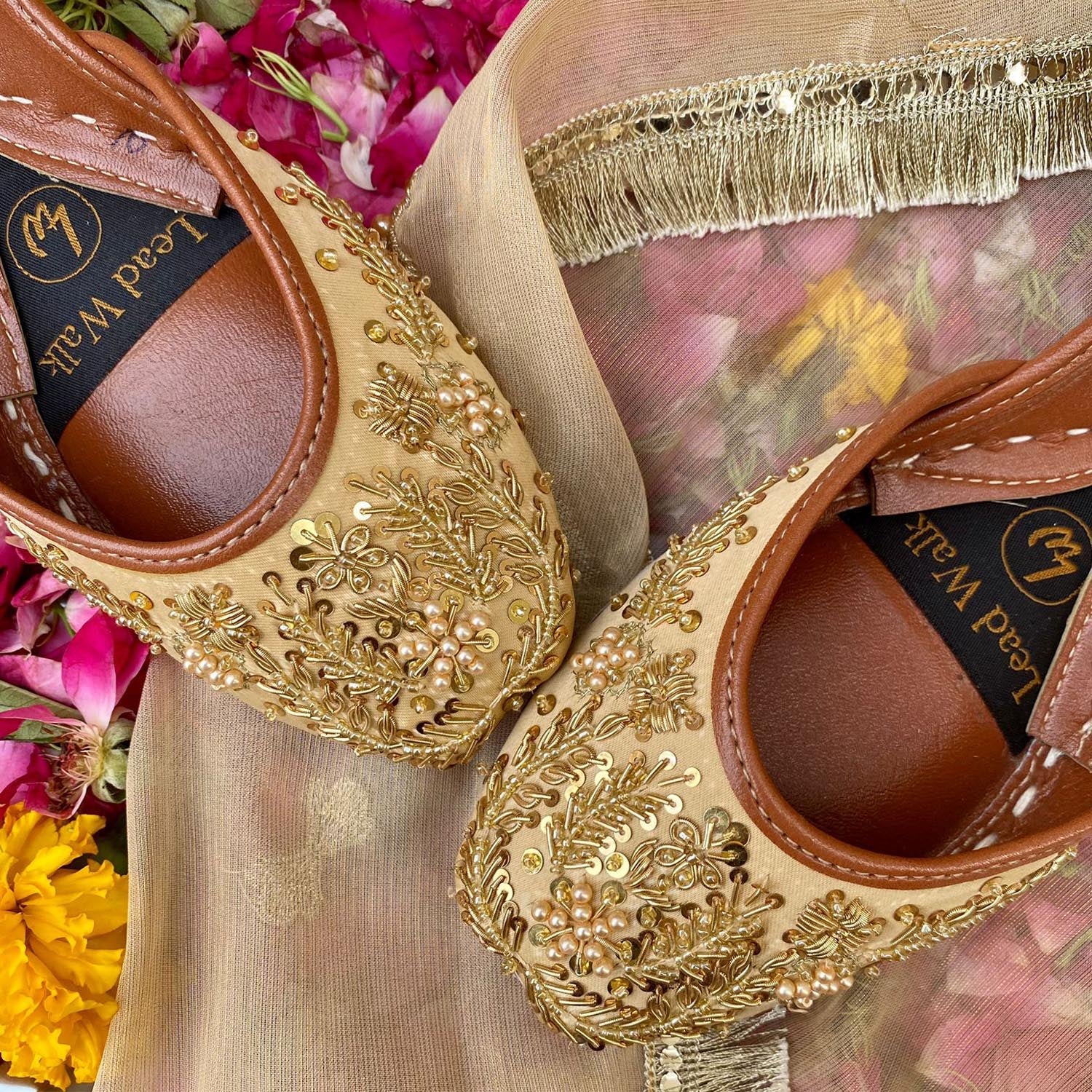 Khussa in Gold by - High Quality Women Khussa BPI2411
