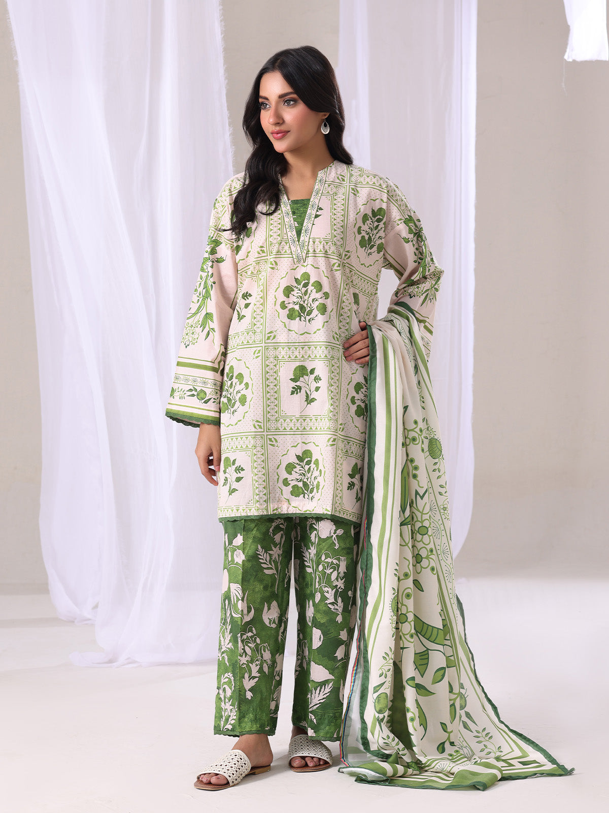 ribbed lawn Kurta Set in Lawn green