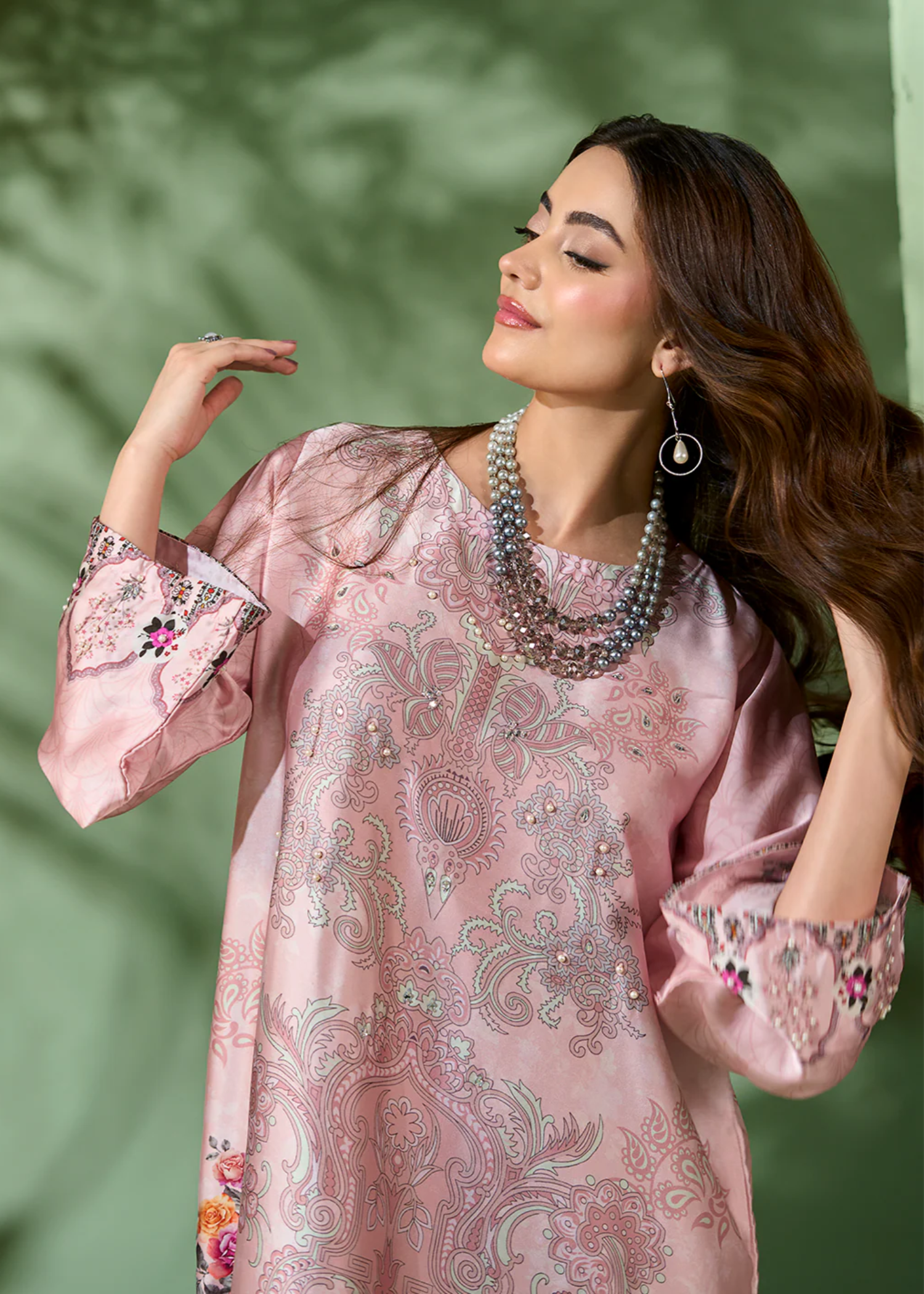 silk Kaftan in Pink