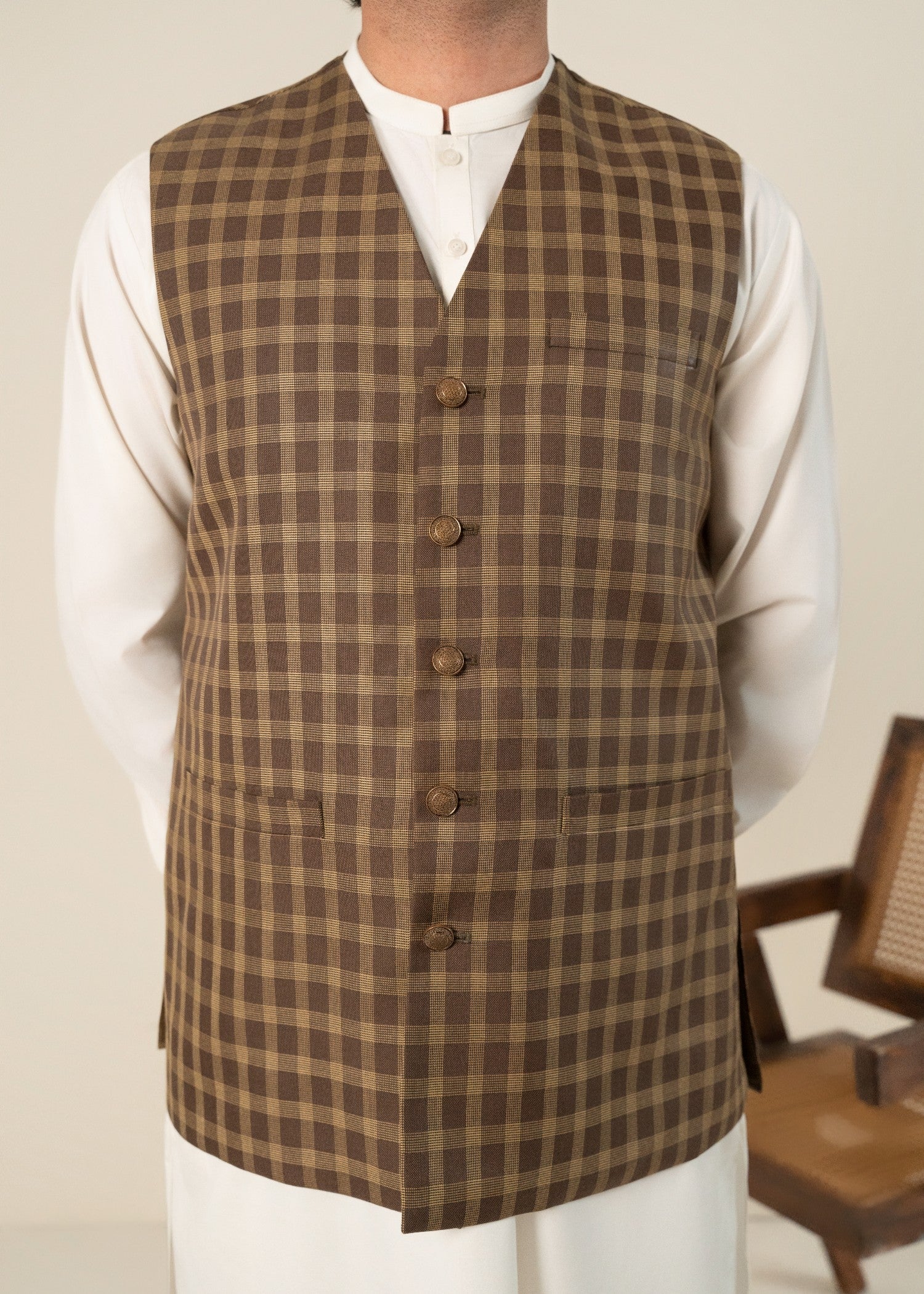 suiting Waistcoat in Camel brown, coffee brown by Yes the instyle