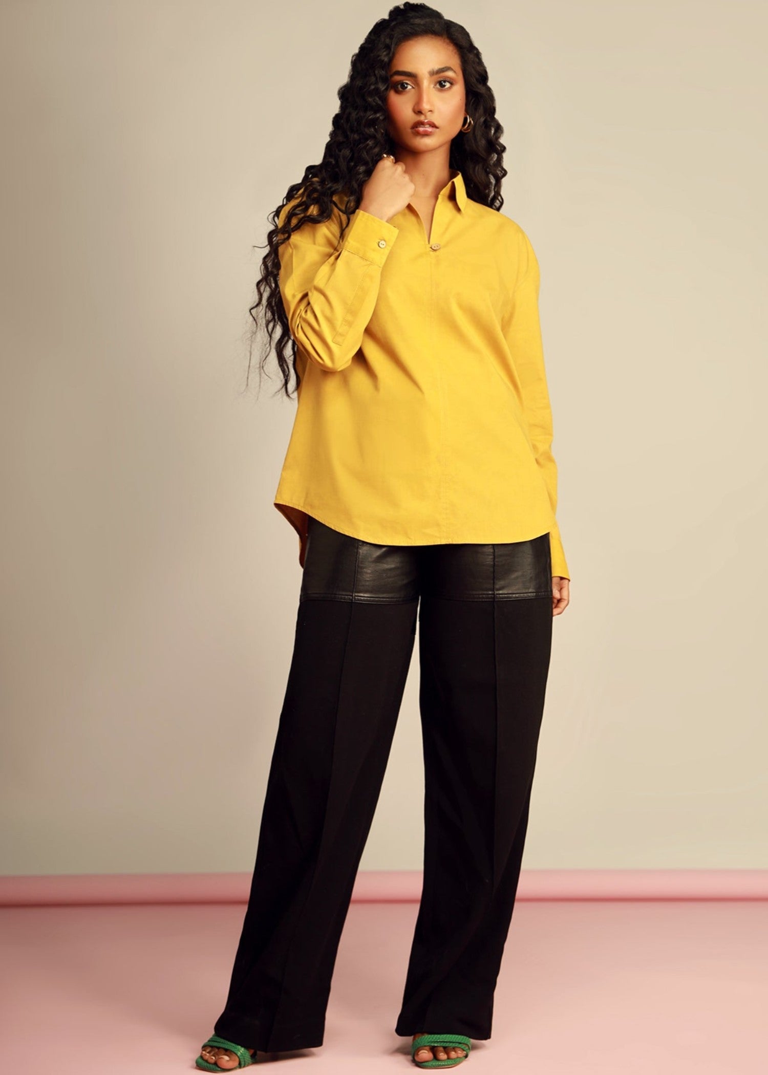 poplin Top in Mellow yellow