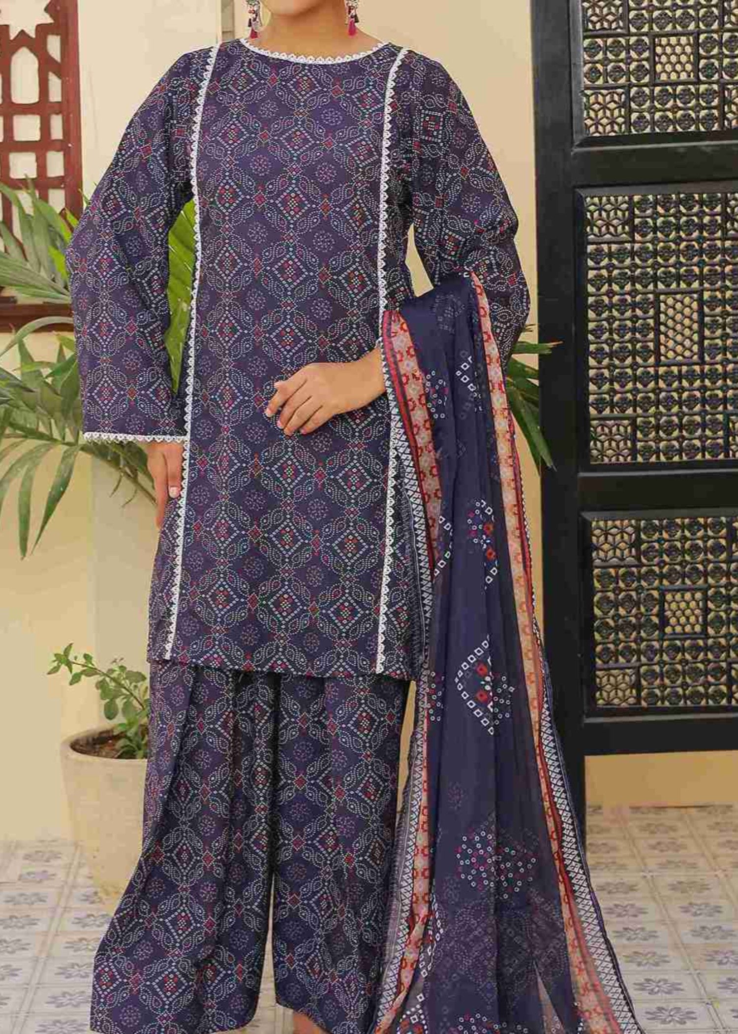 swiss lawn Kurta Set in Purple