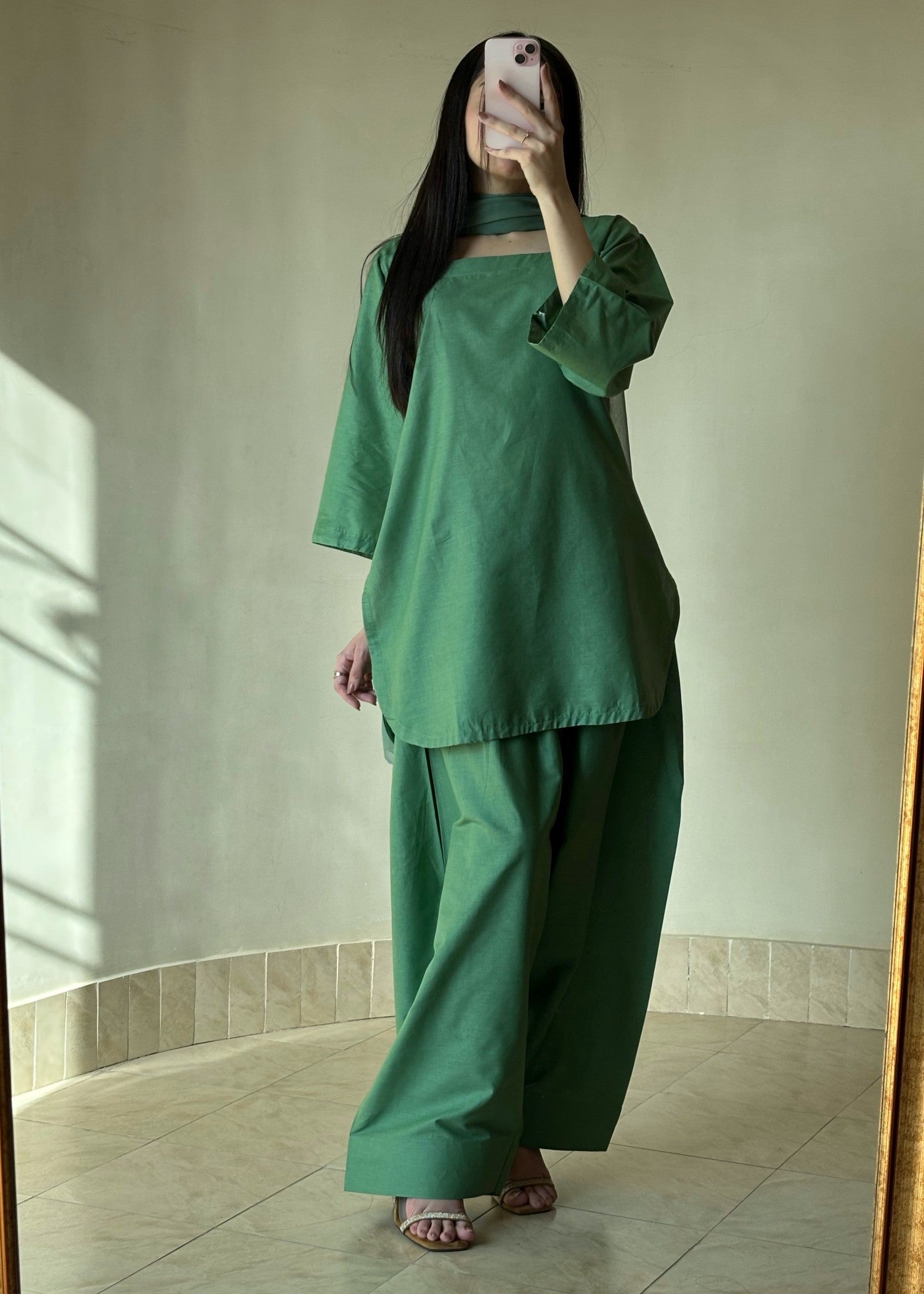 lawn Kurta Set in Pistachio green