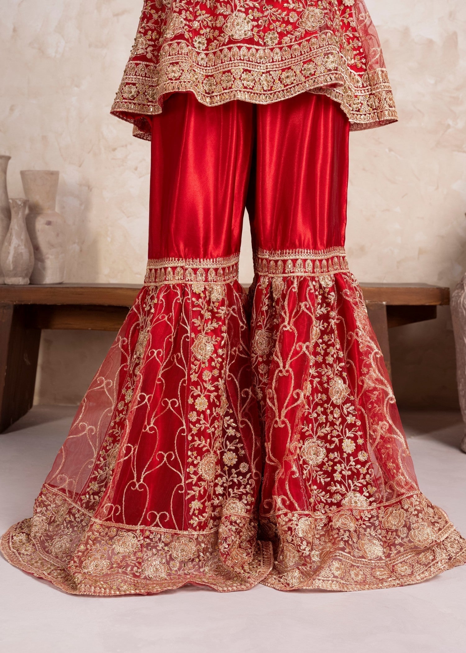 net Gharara in Red