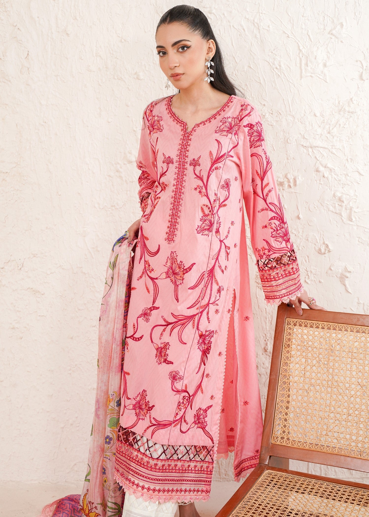 self jacquard Unstitched in Pink