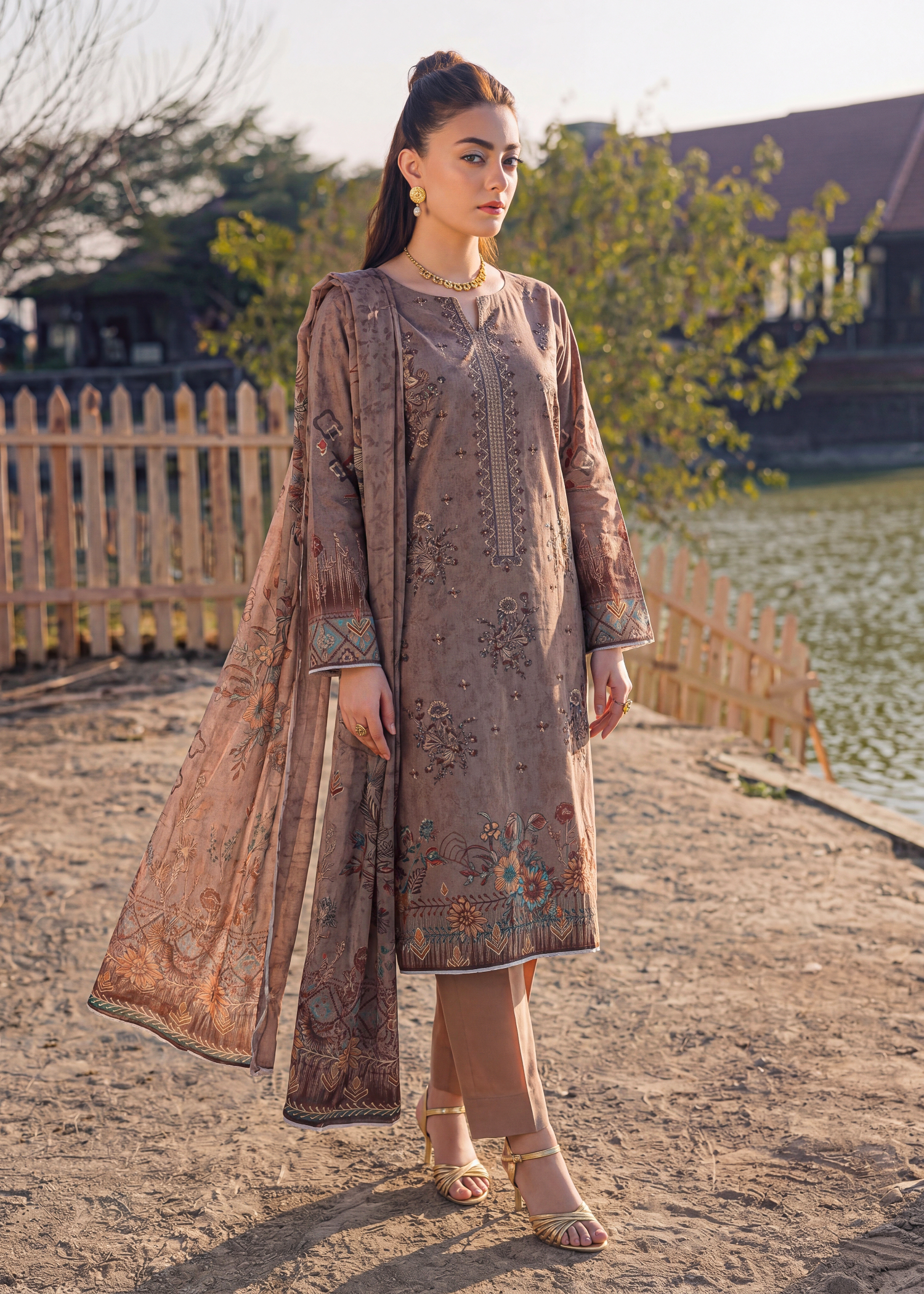 karandi Unstitched in Camel brown