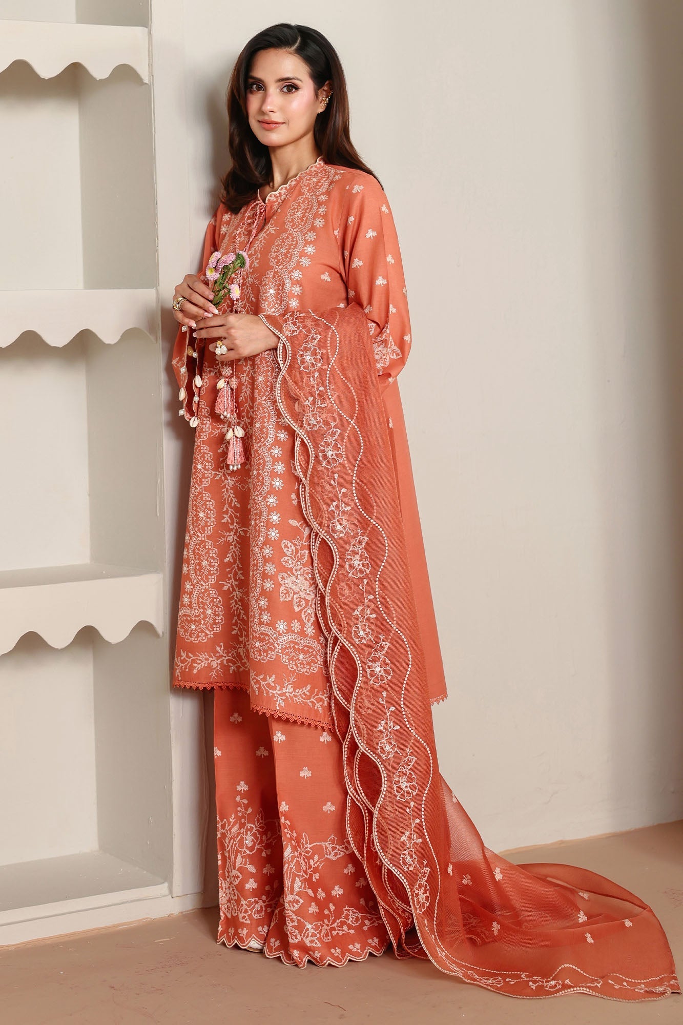 Eid Lawn Edit – Amber Mist