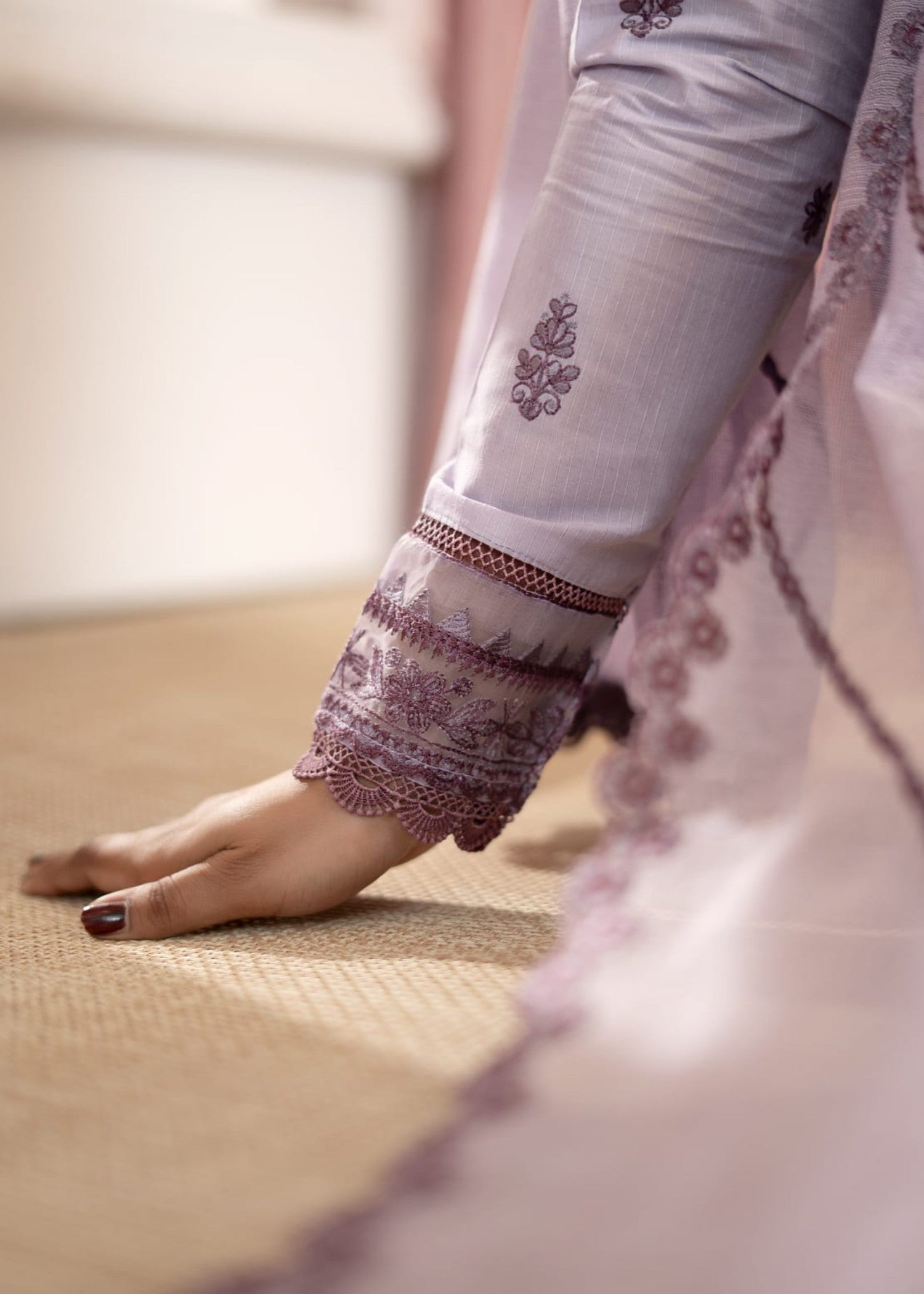 lawn cotton Unstitched in Lilac