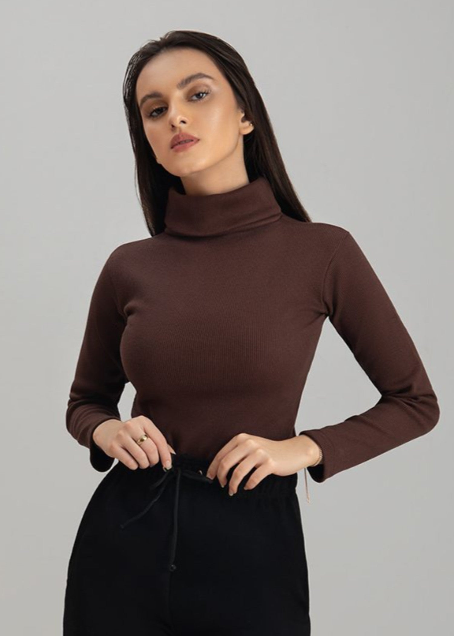 jersey knit Turtle Neck in Dark brown